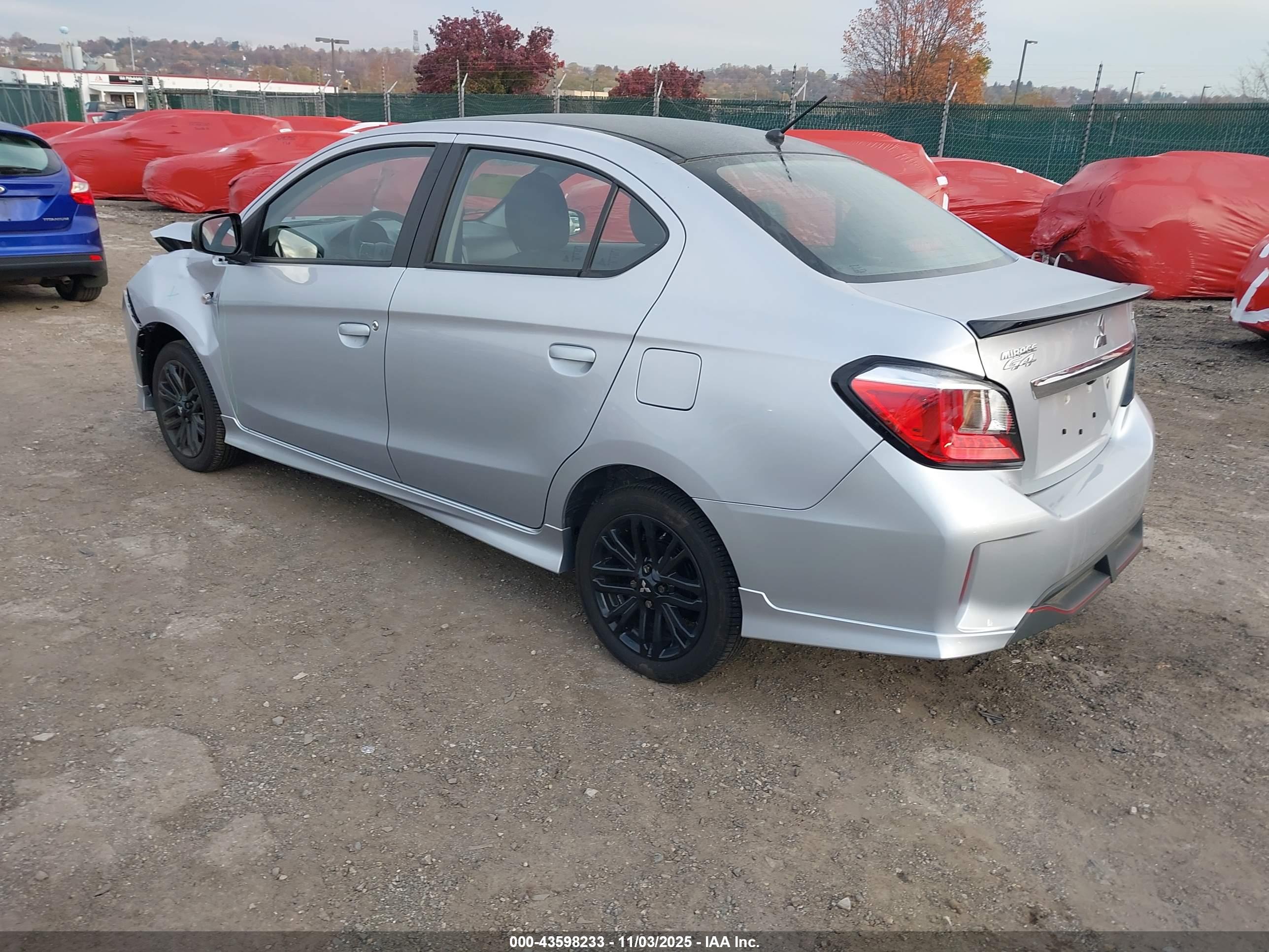 MITSUBISHI MIRAGE image 3