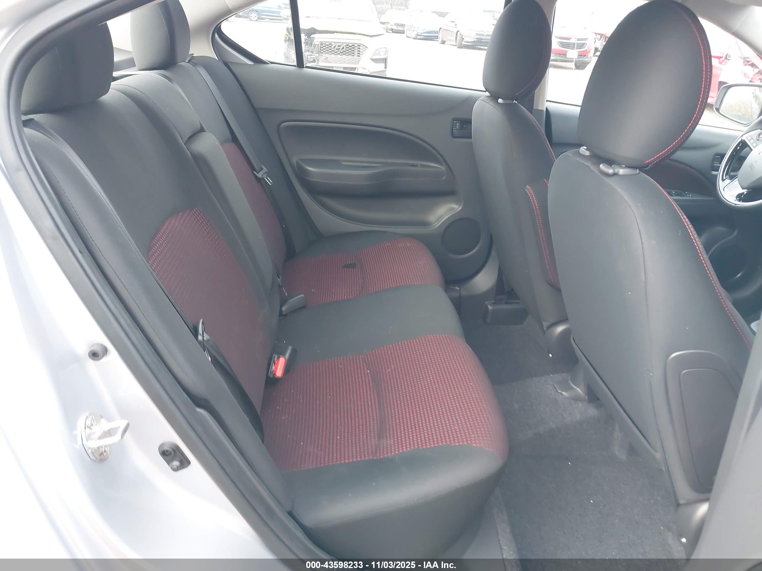 MITSUBISHI MIRAGE image 8