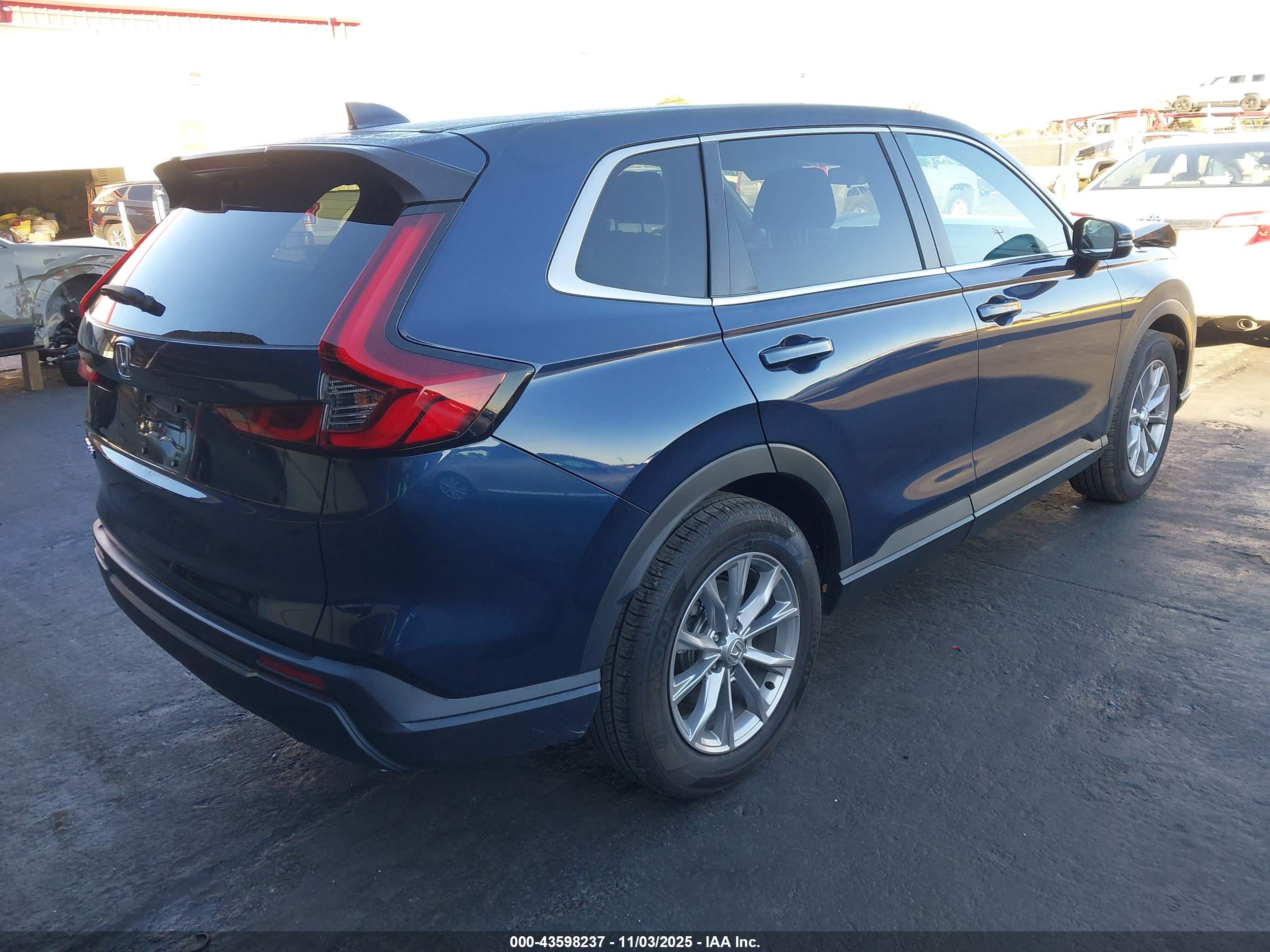HONDA CR-V image 4