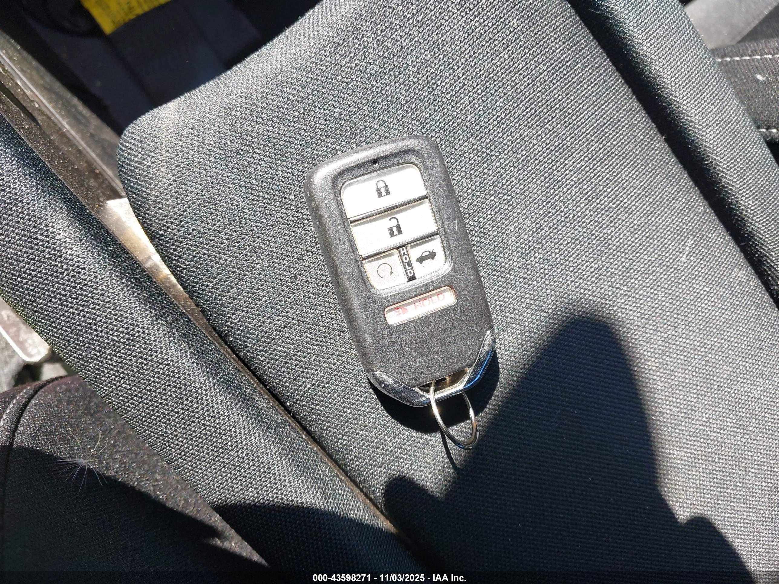 HONDA CIVIC image 11