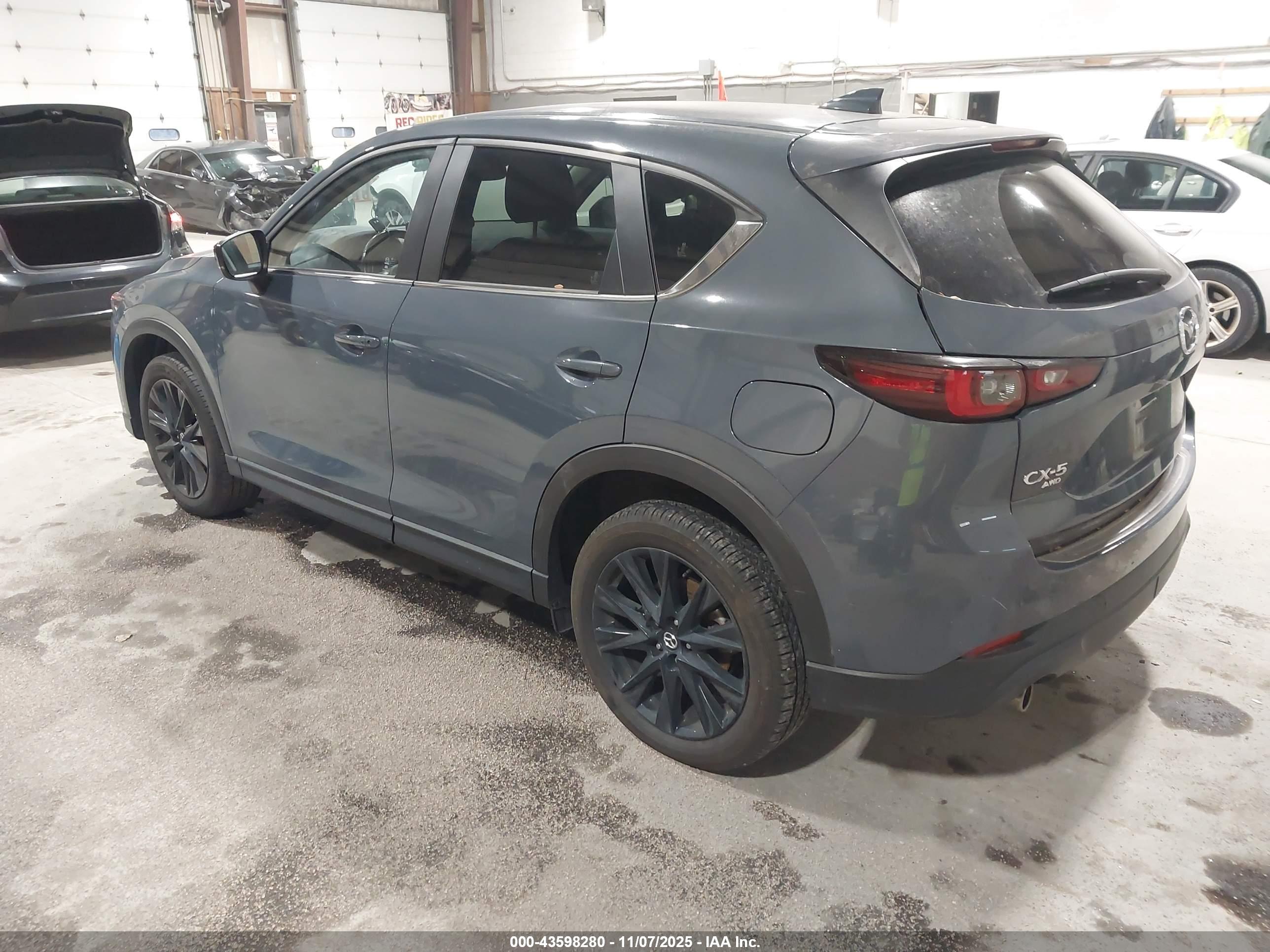 MAZDA CX-5 image 3