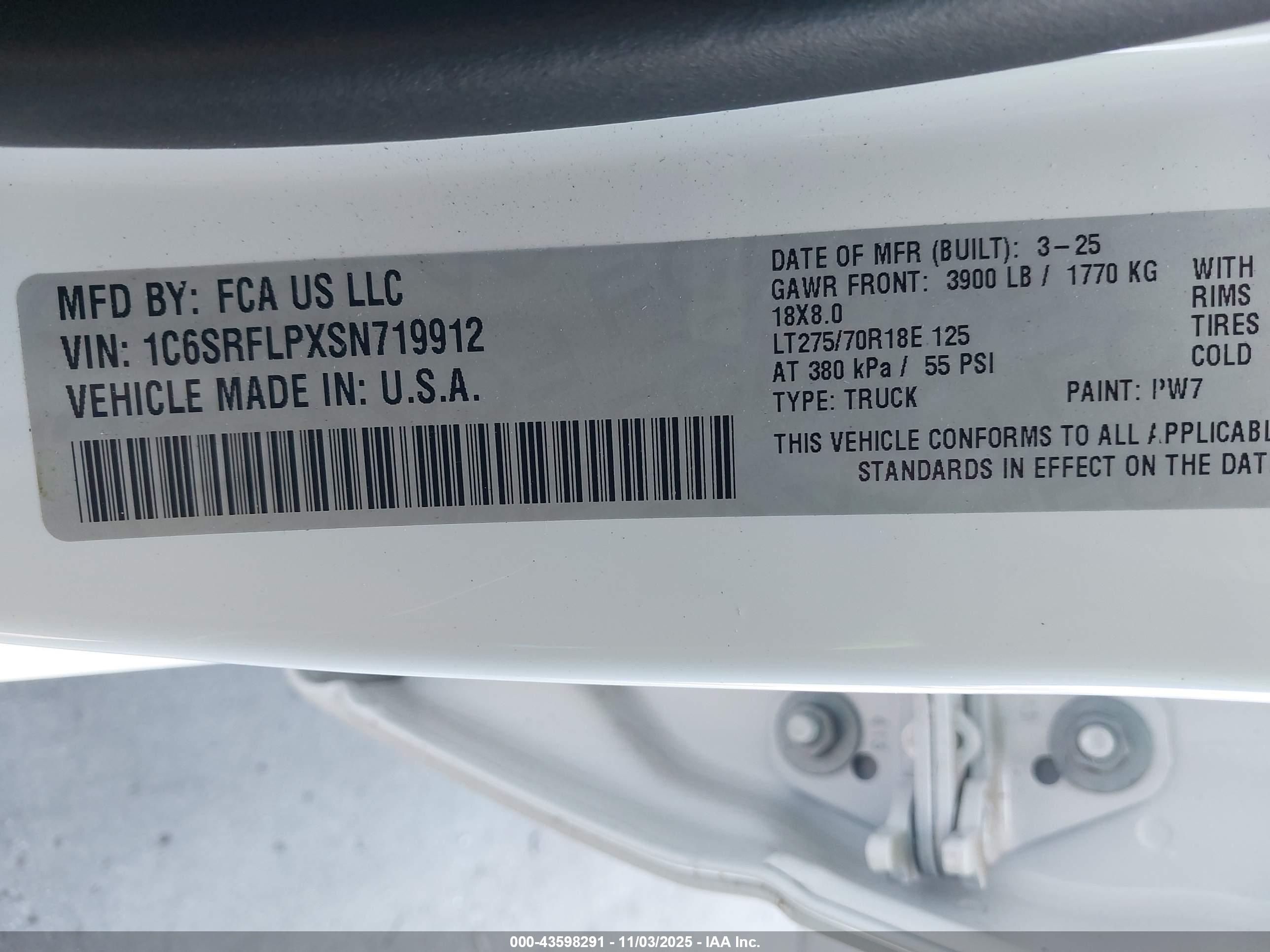 RAM 1500 image 9