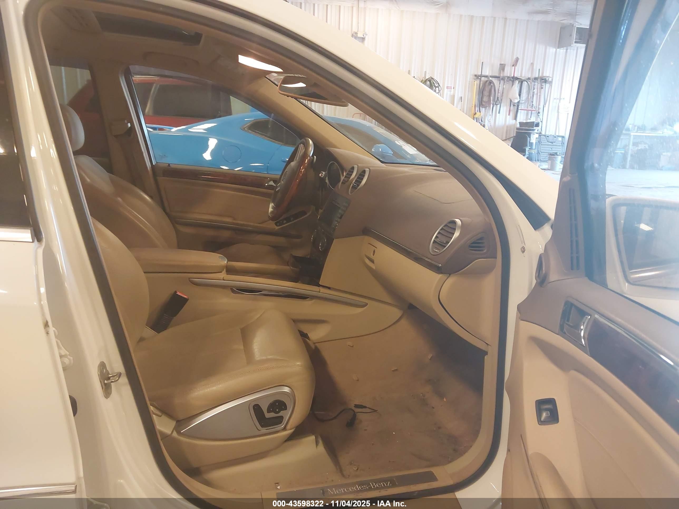 MERCEDES-BENZ GL image 5