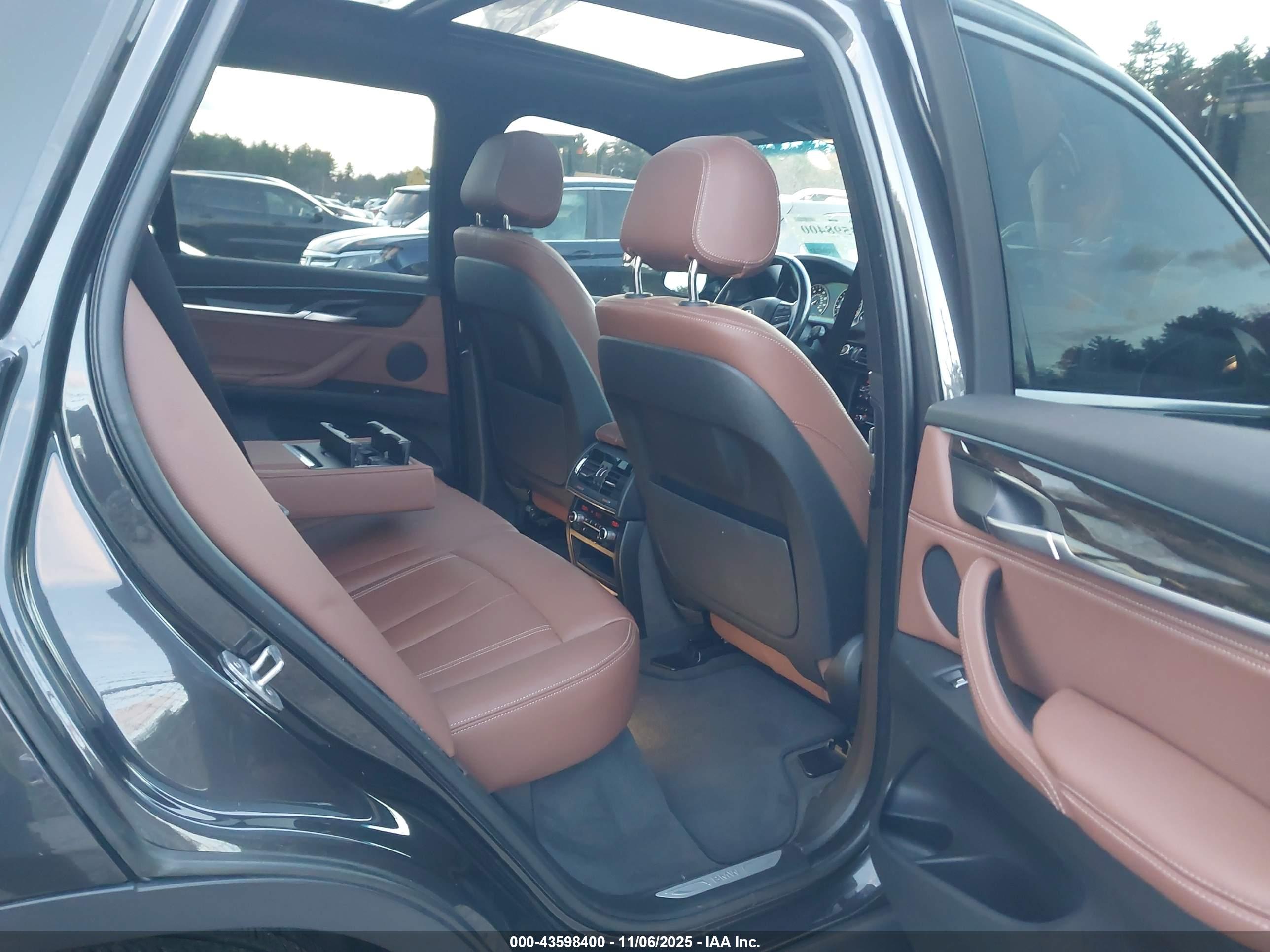 BMW X5 image 8