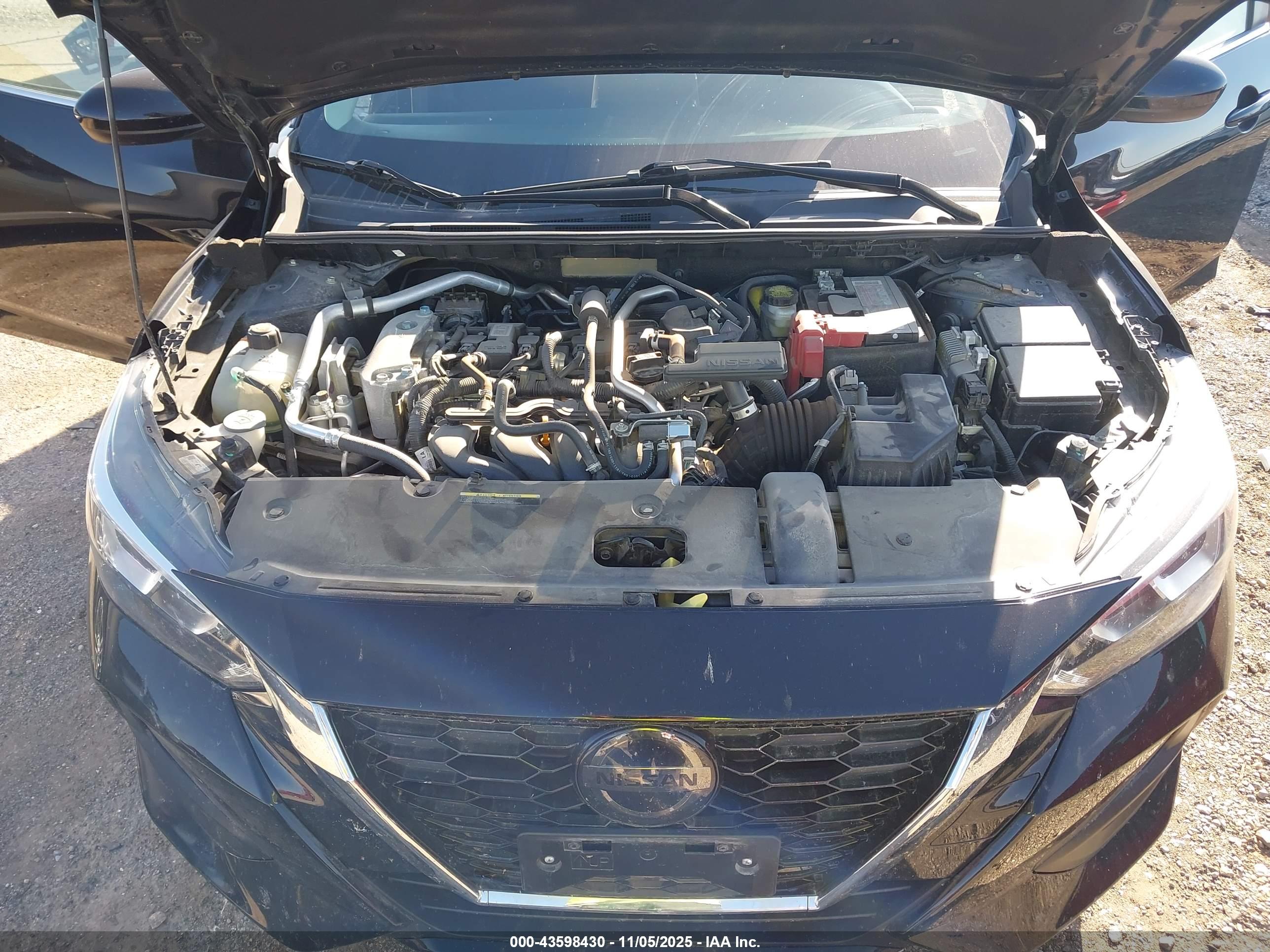 NISSAN SENTRA image 10