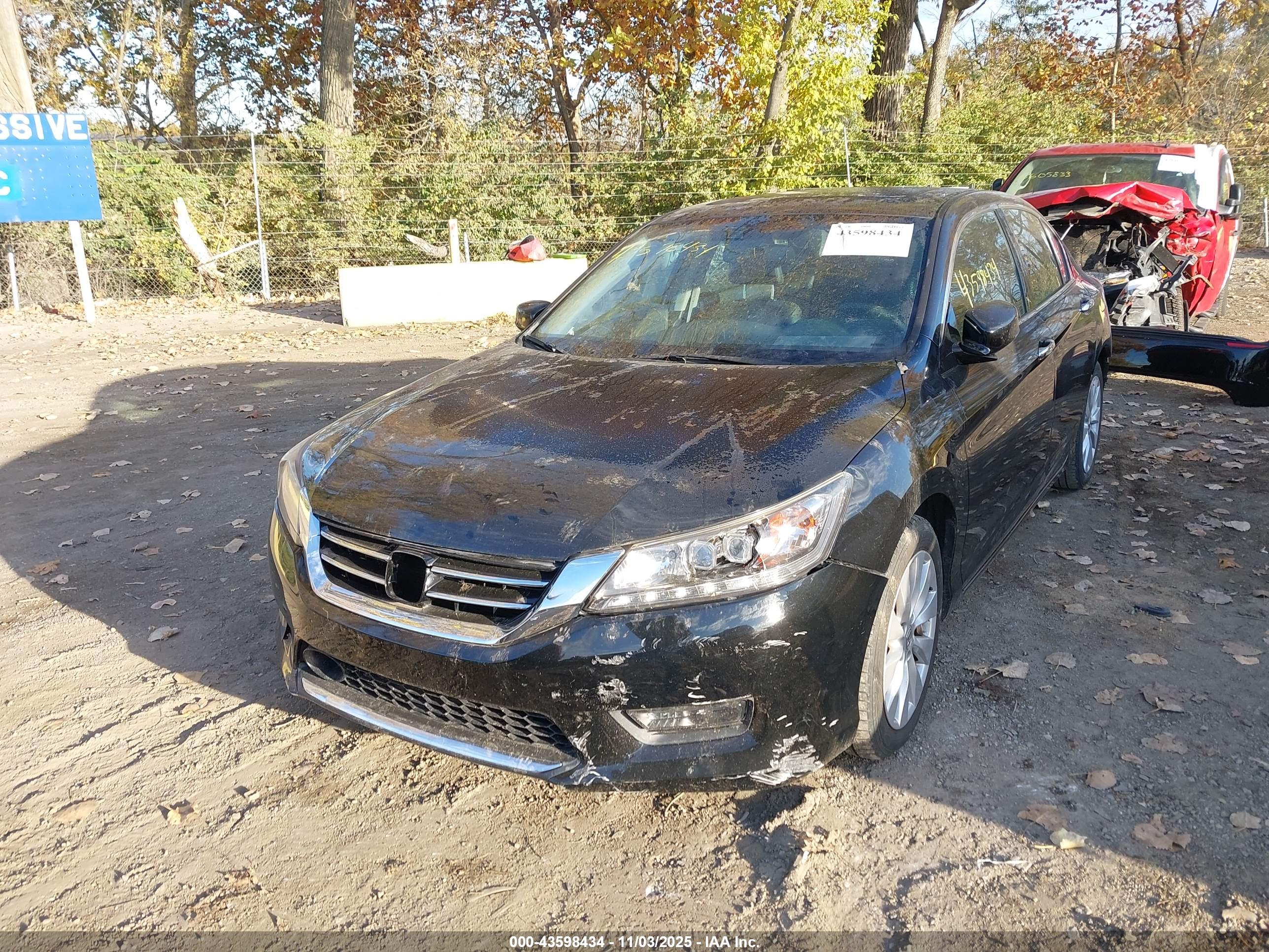 HONDA ACCORD image 2