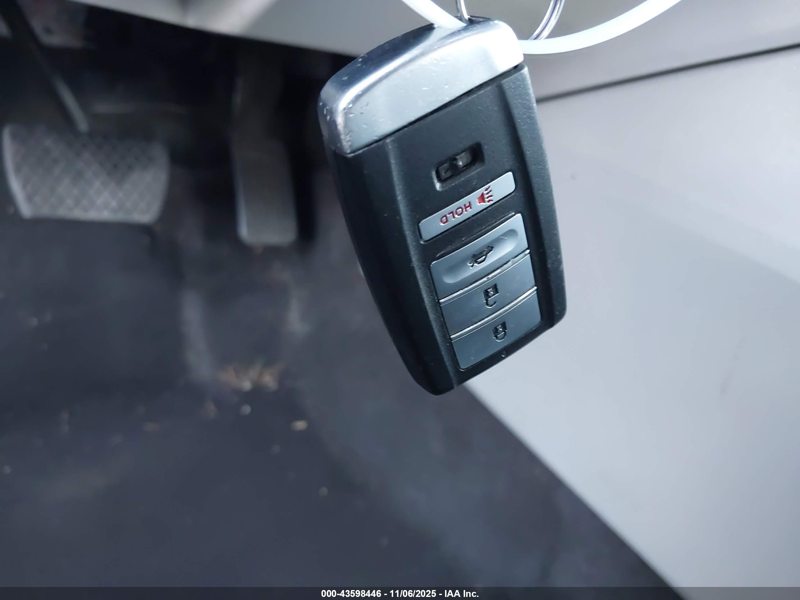 ACURA ILX image 11