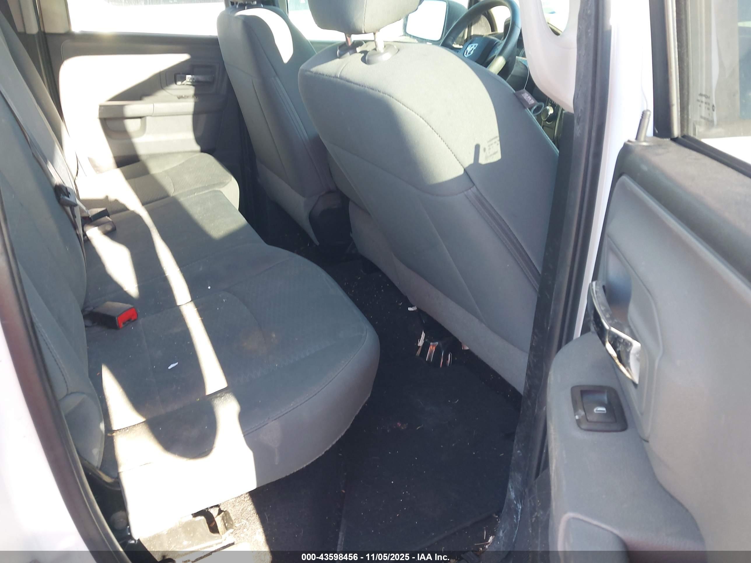 RAM 1500 image 8