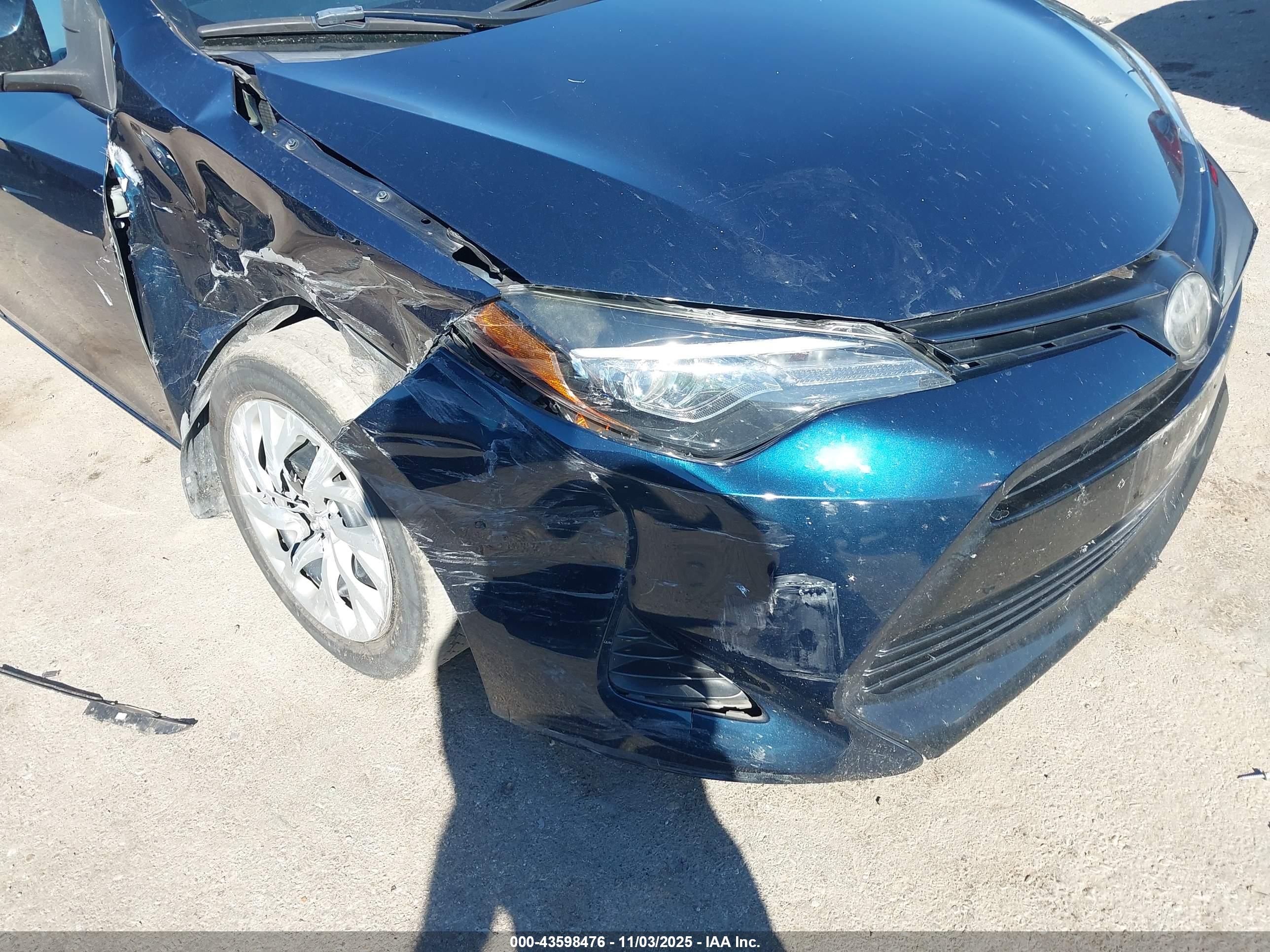 TOYOTA COROLLA image 6