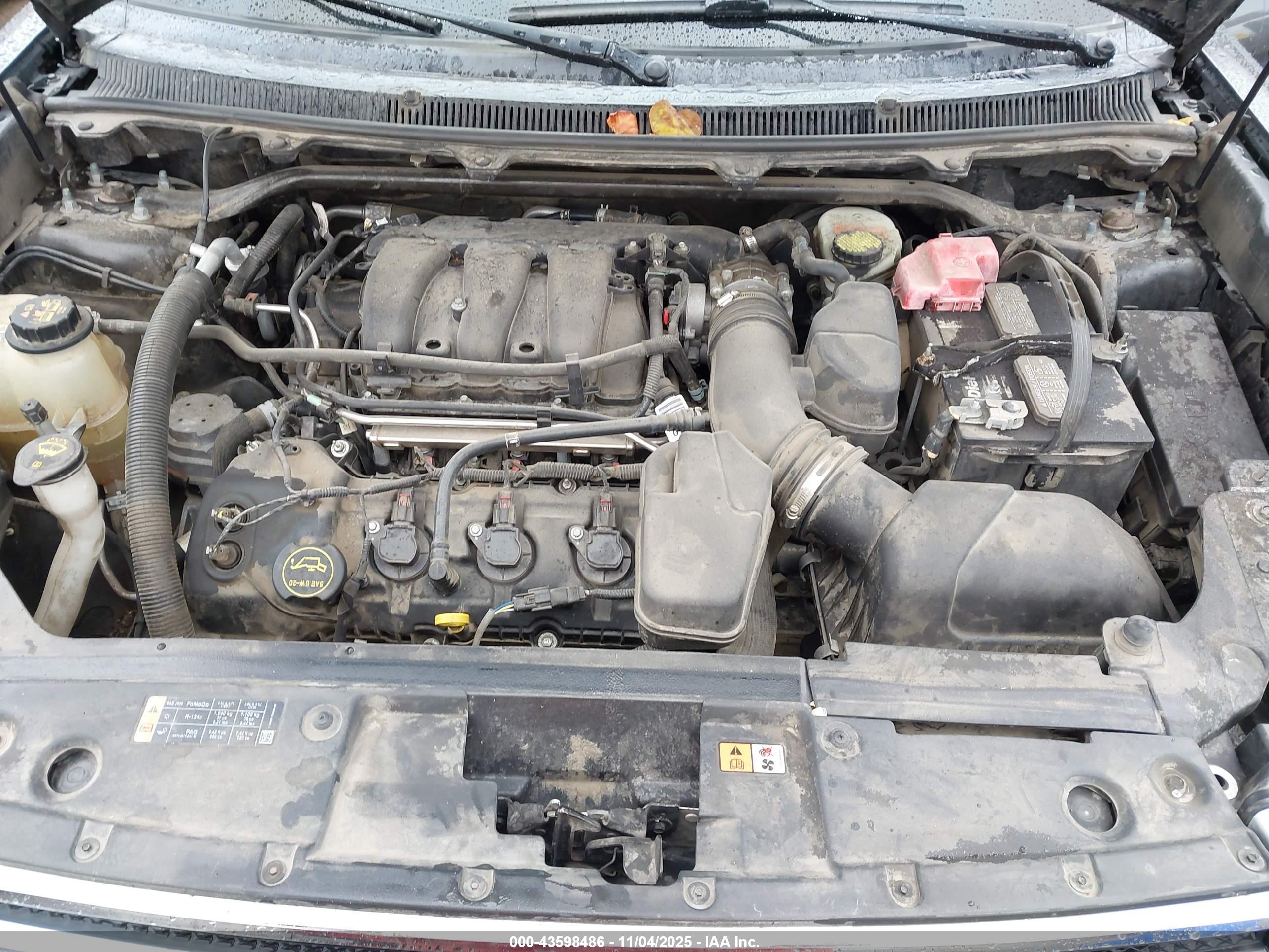 FORD FLEX image 10