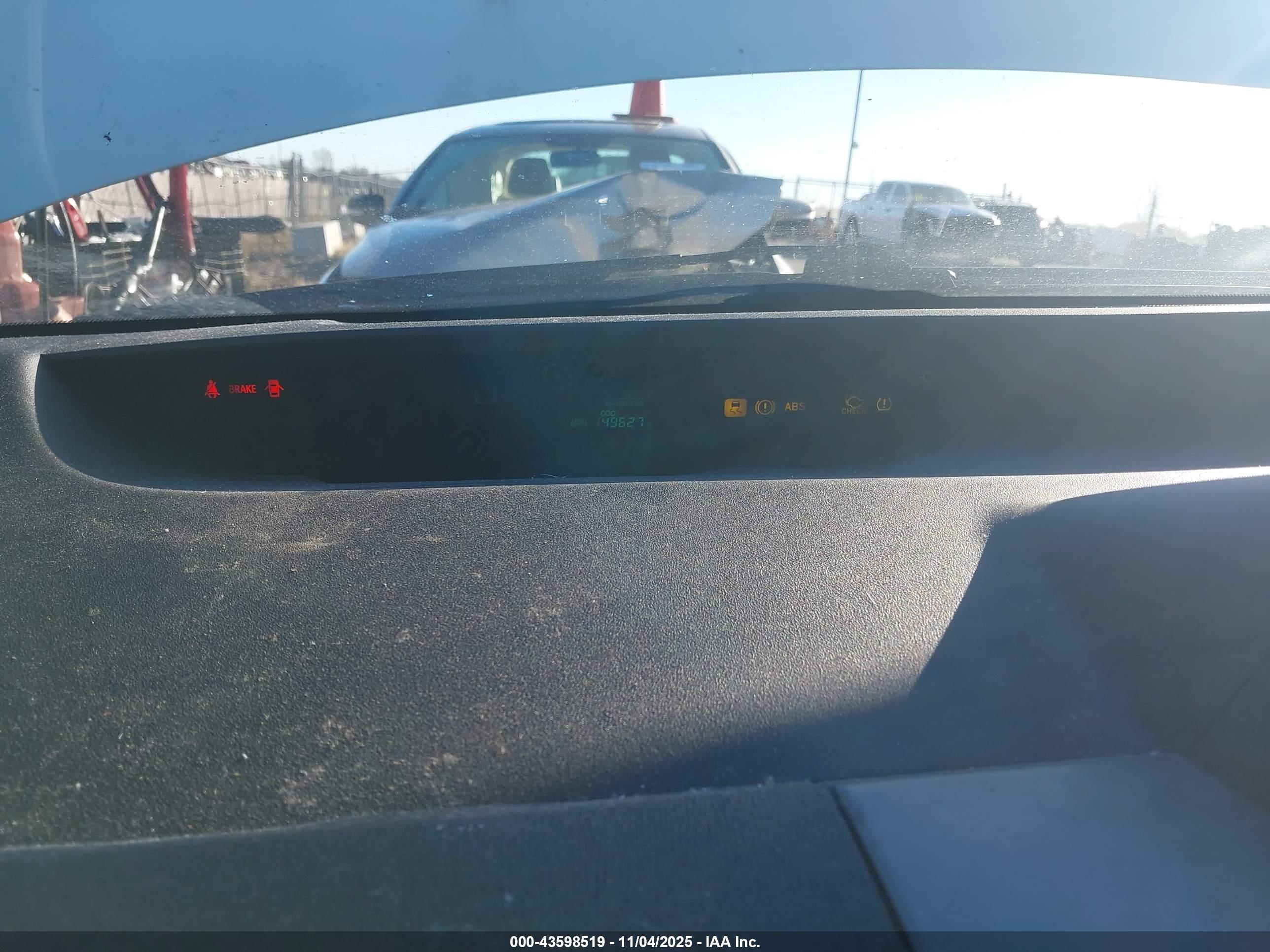 TOYOTA PRIUS image 7