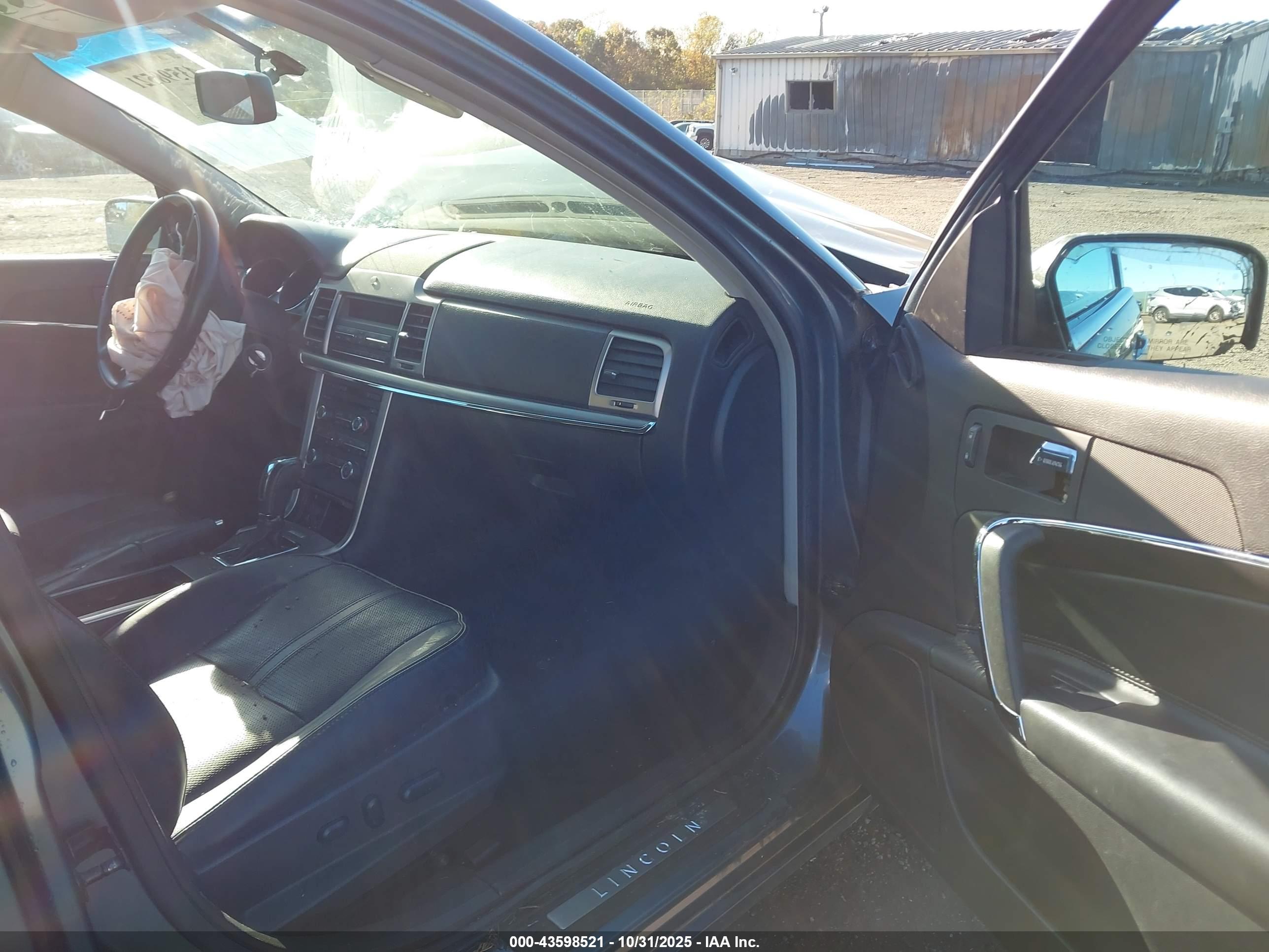 LINCOLN MKZ image 5