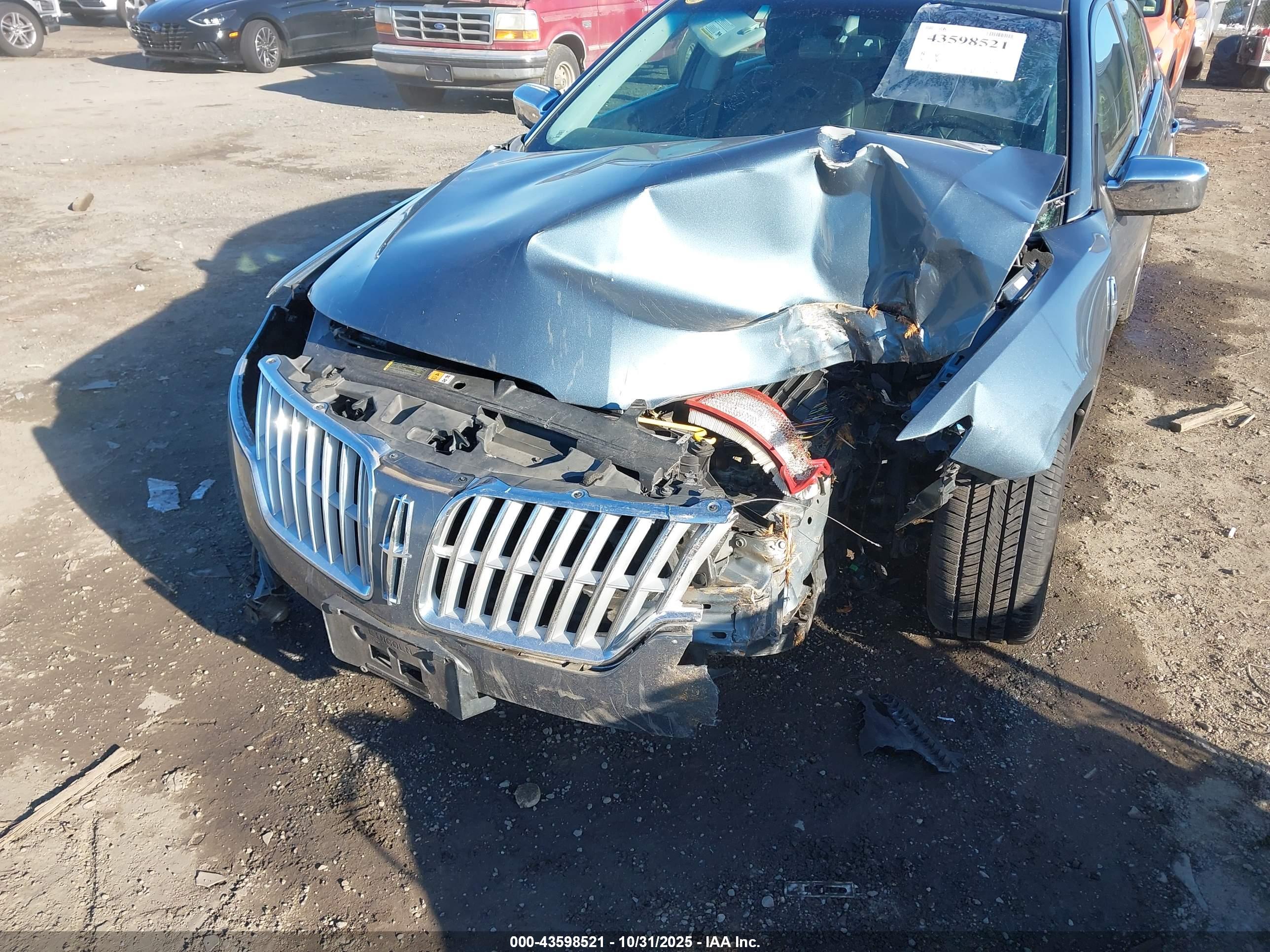 LINCOLN MKZ image 6