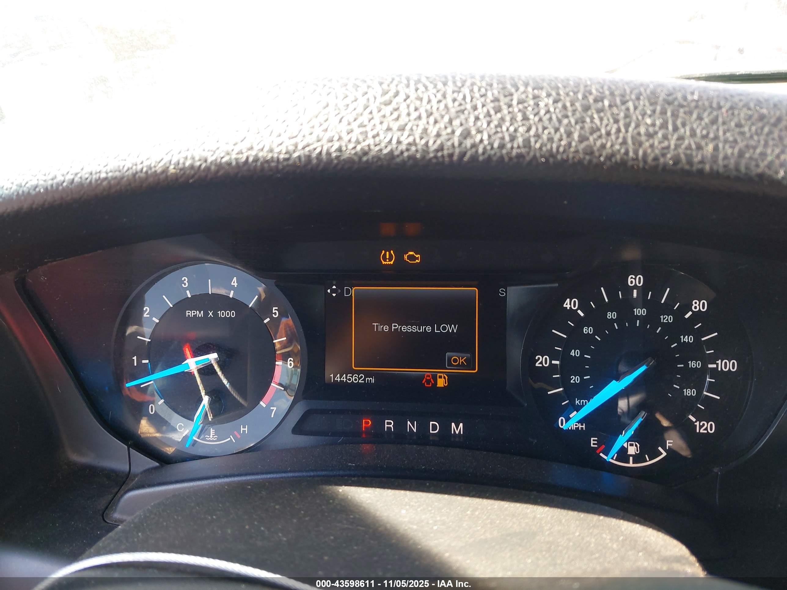 FORD EXPEDITION image 7