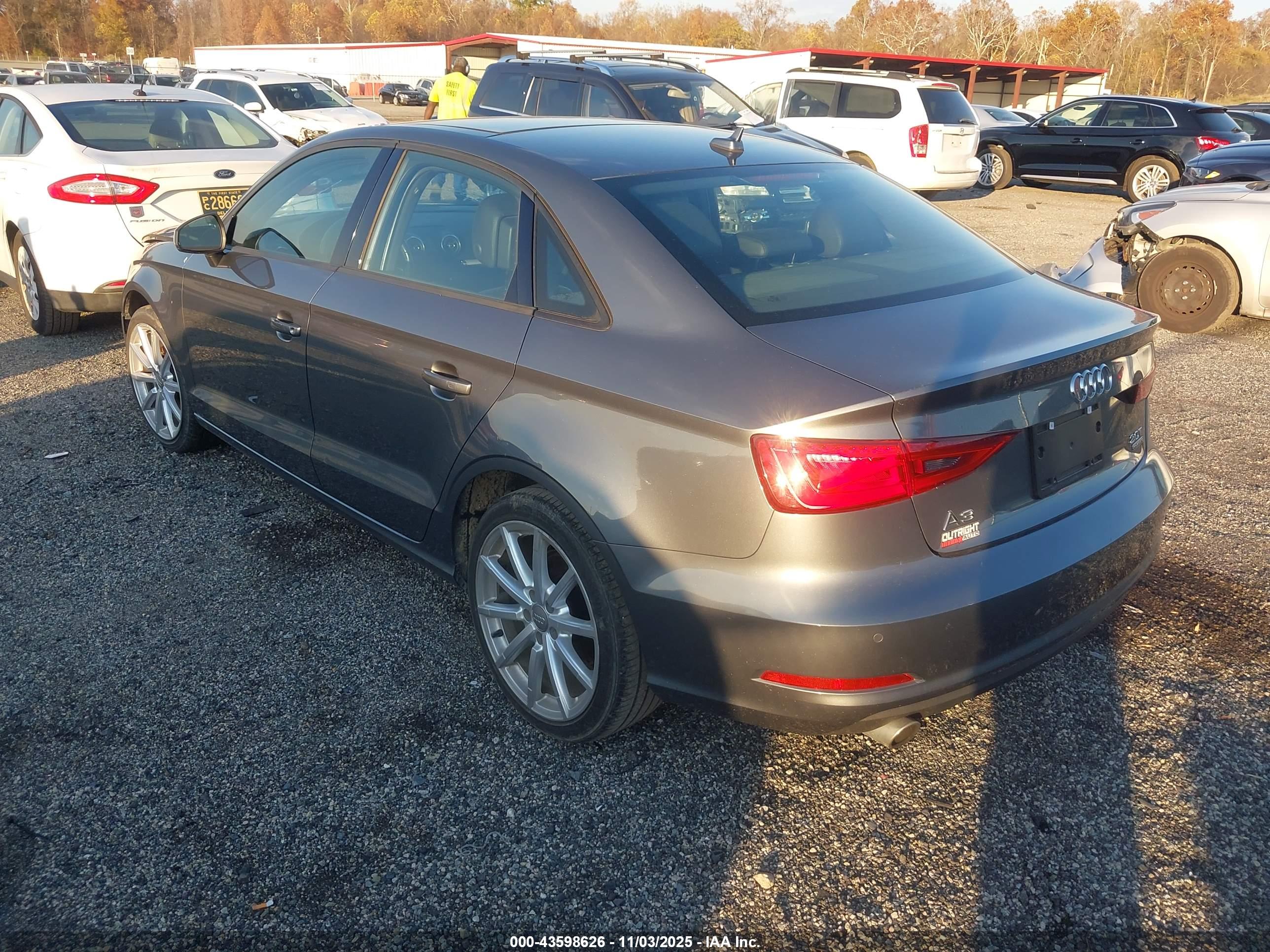 AUDI A3 image 3