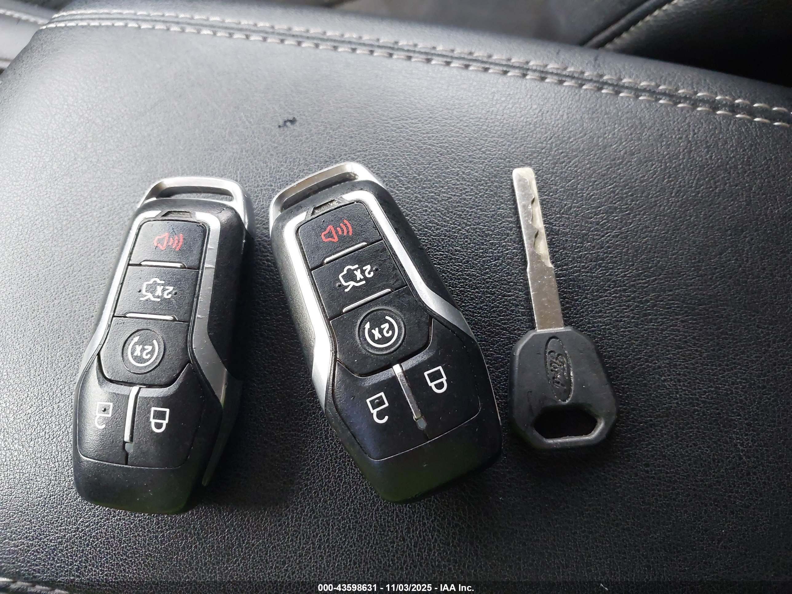 FORD EDGE image 11