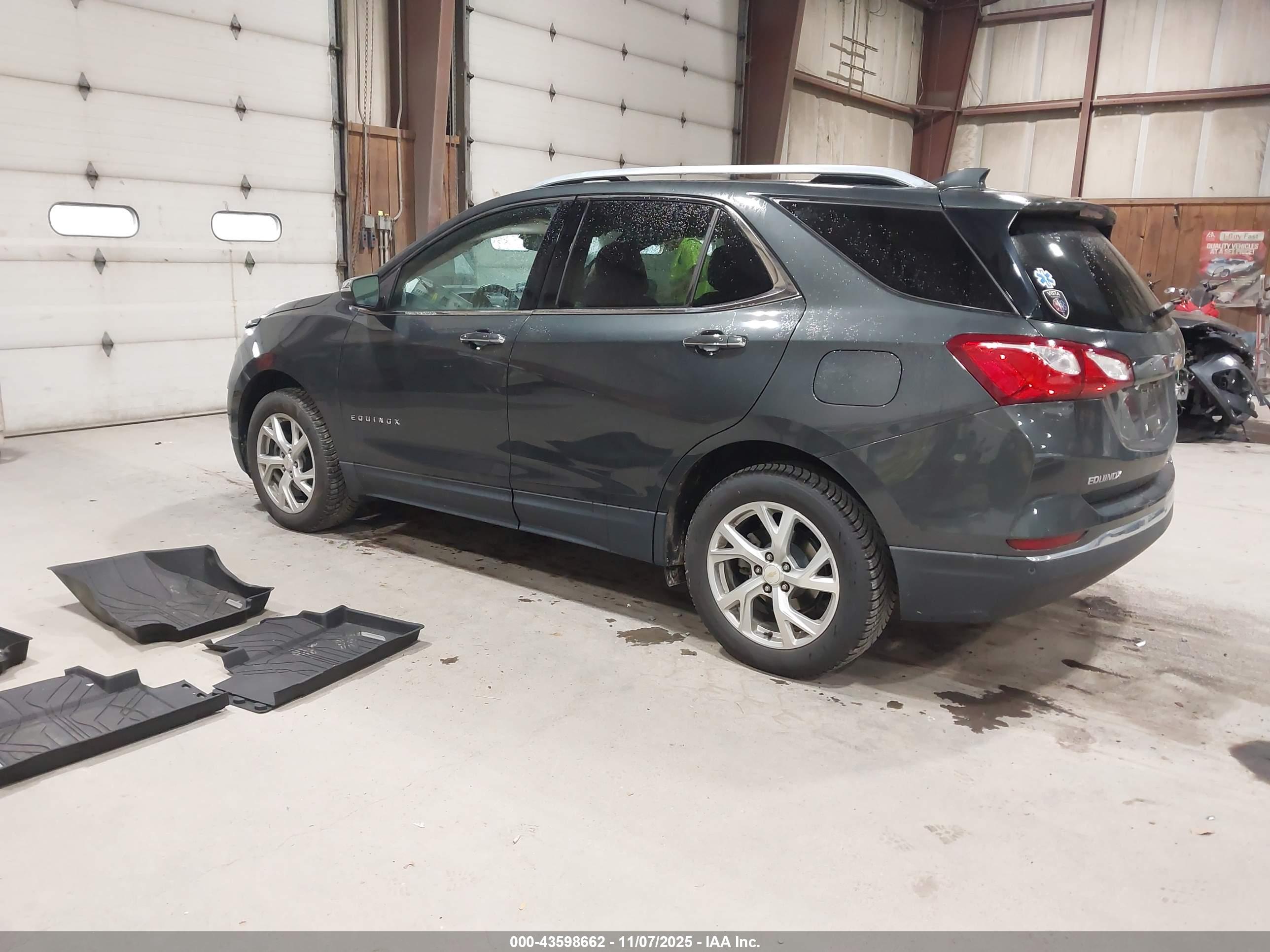 CHEVROLET EQUINOX image 3