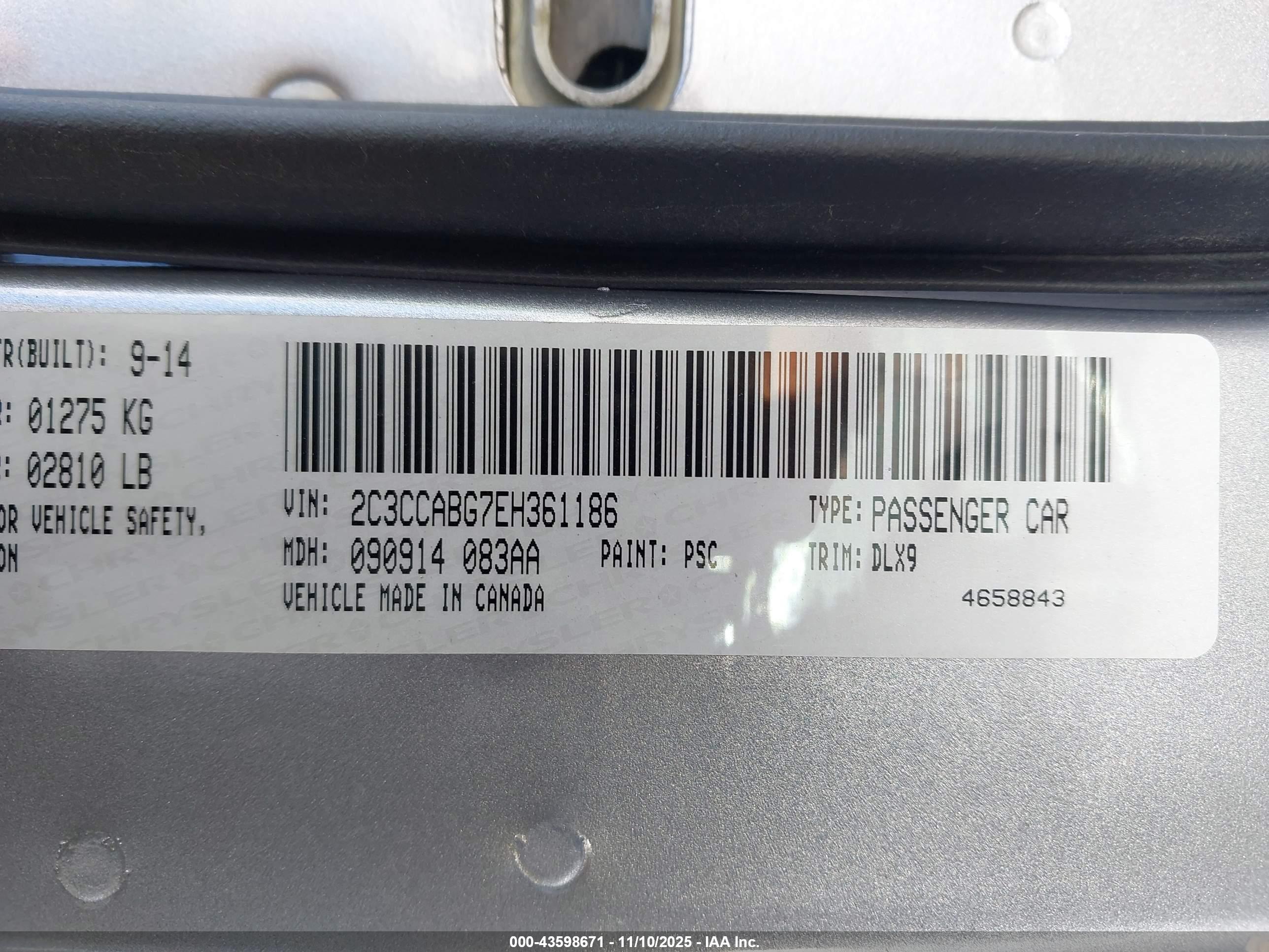CHRYSLER 300 image 9