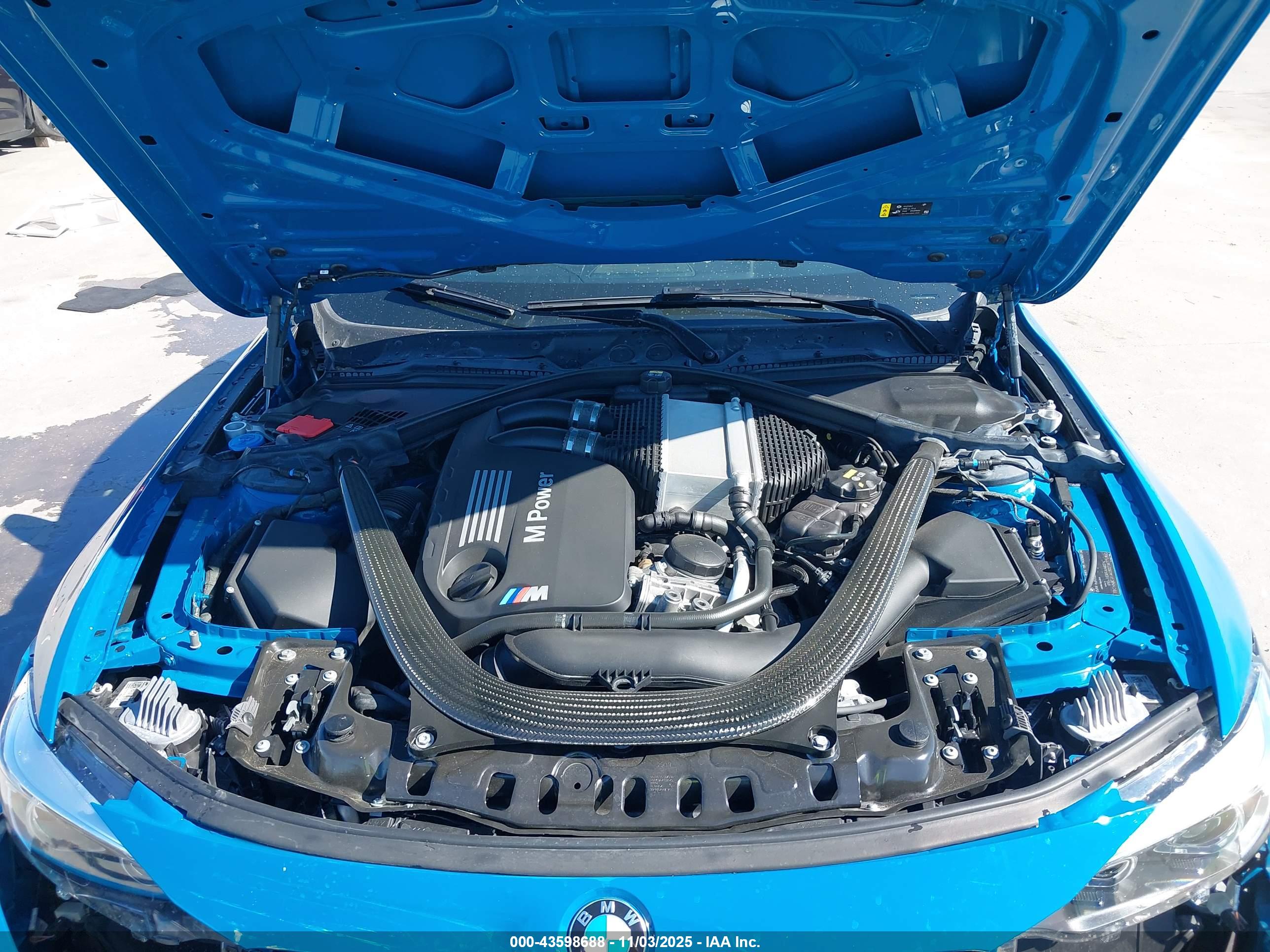 BMW M4 image 10