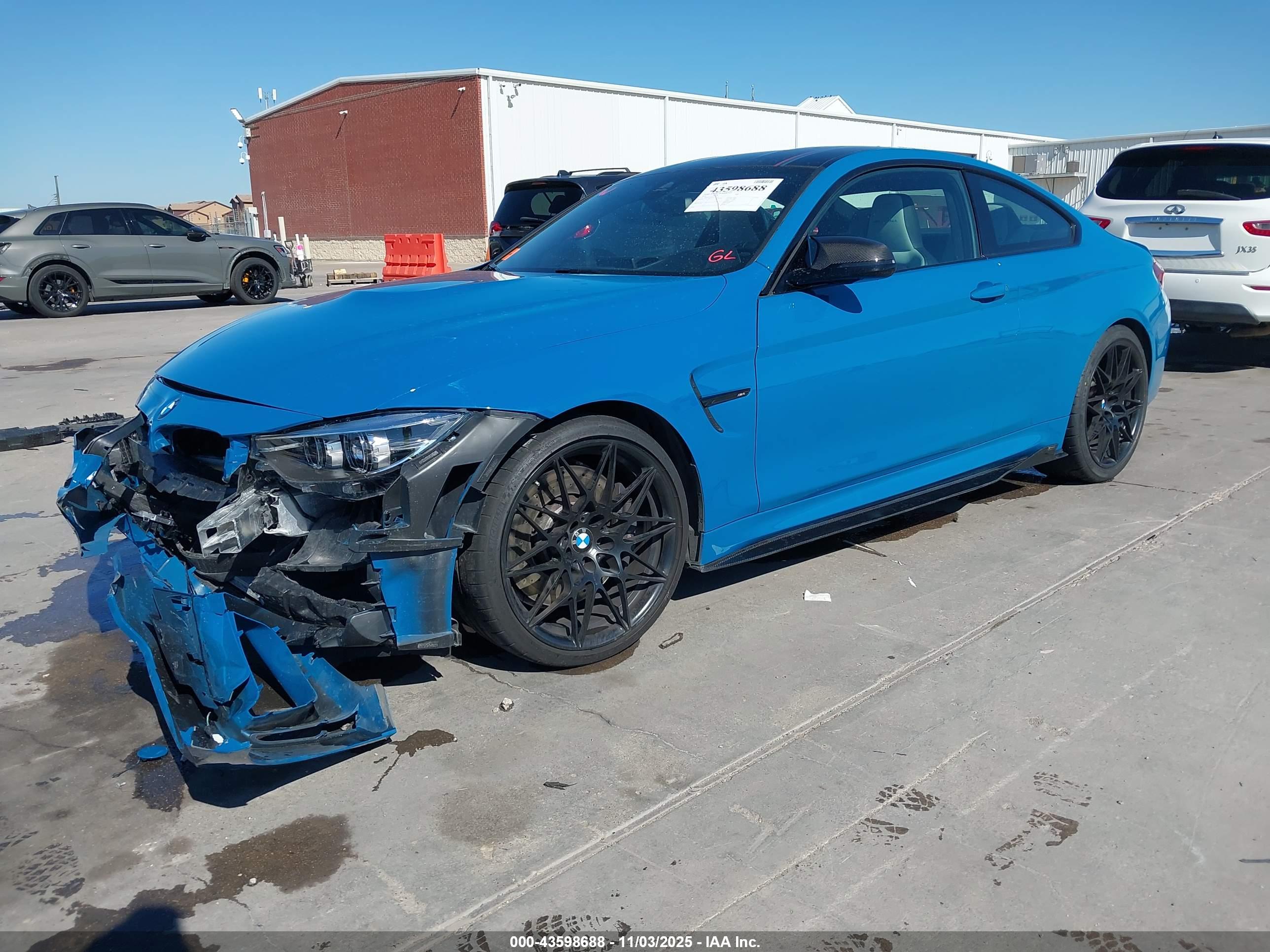 BMW M4 image 2
