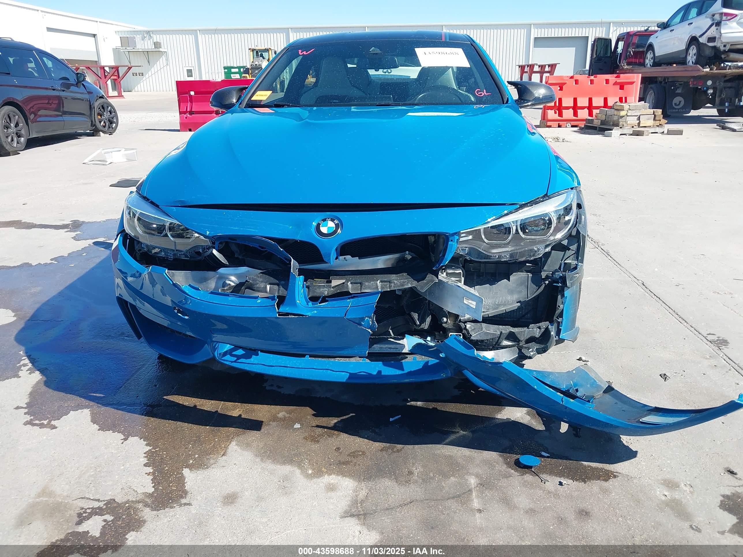 BMW M4 image 6