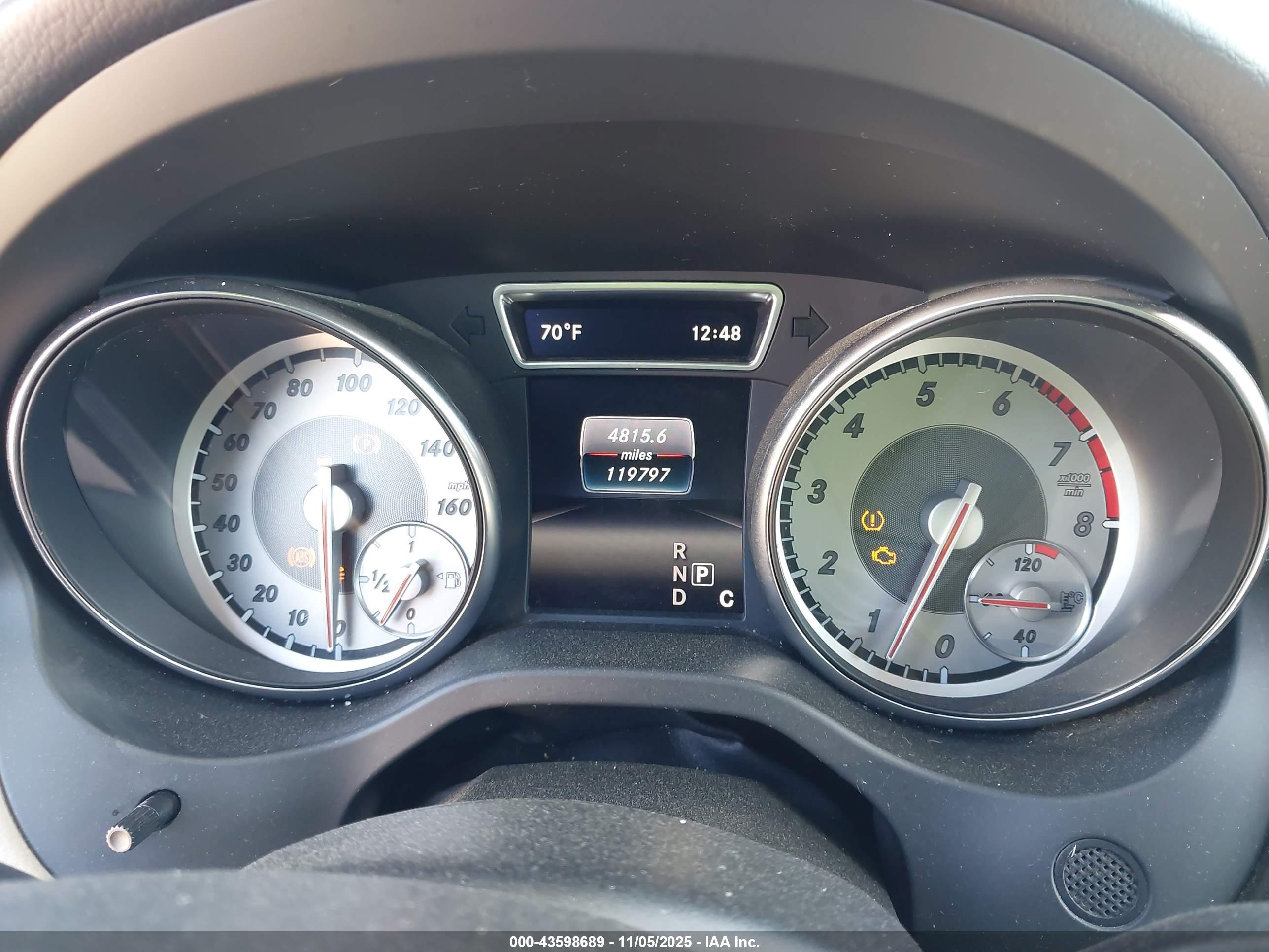 MERCEDES-BENZ GLA image 7