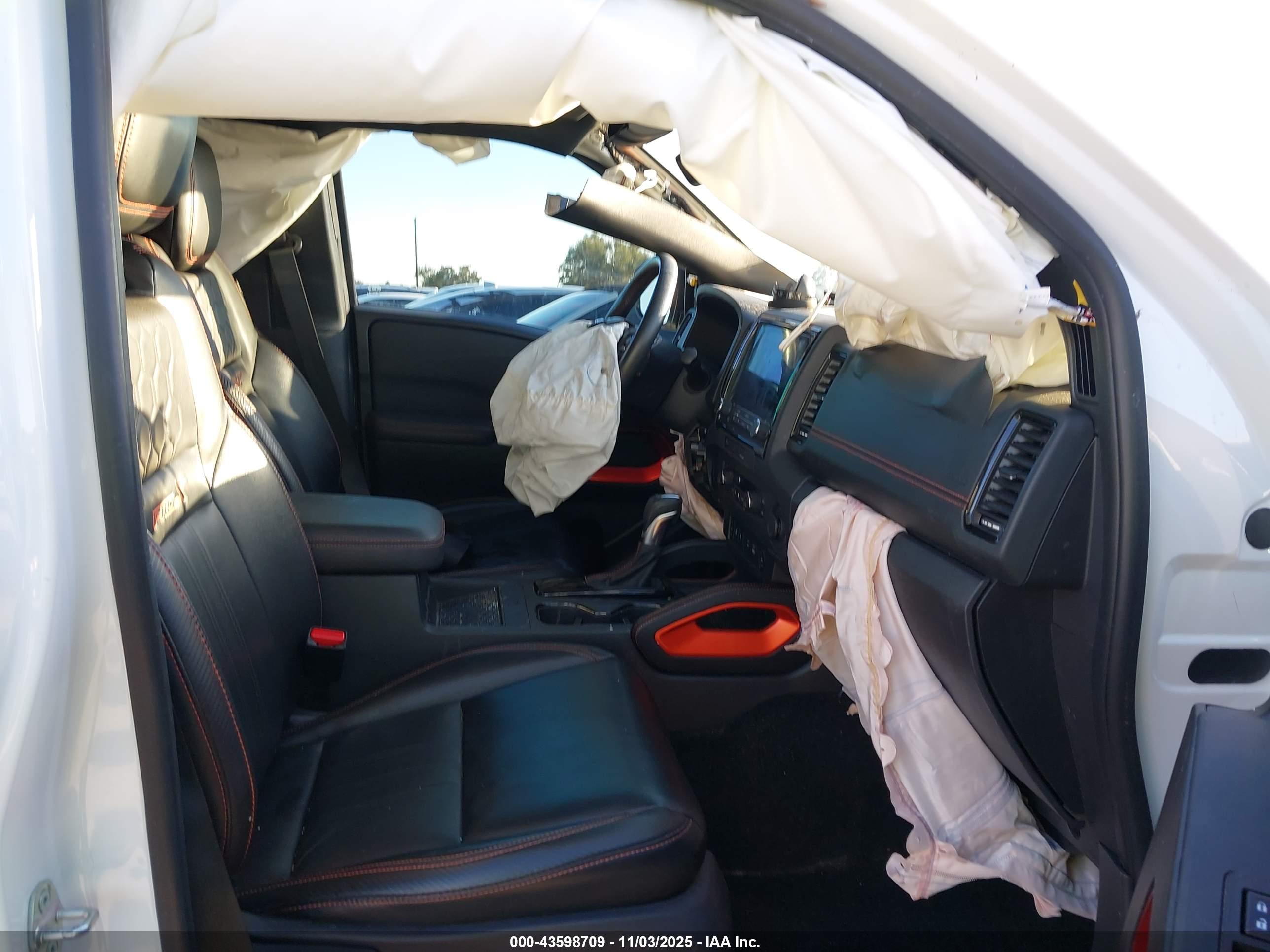 NISSAN FRONTIER image 5