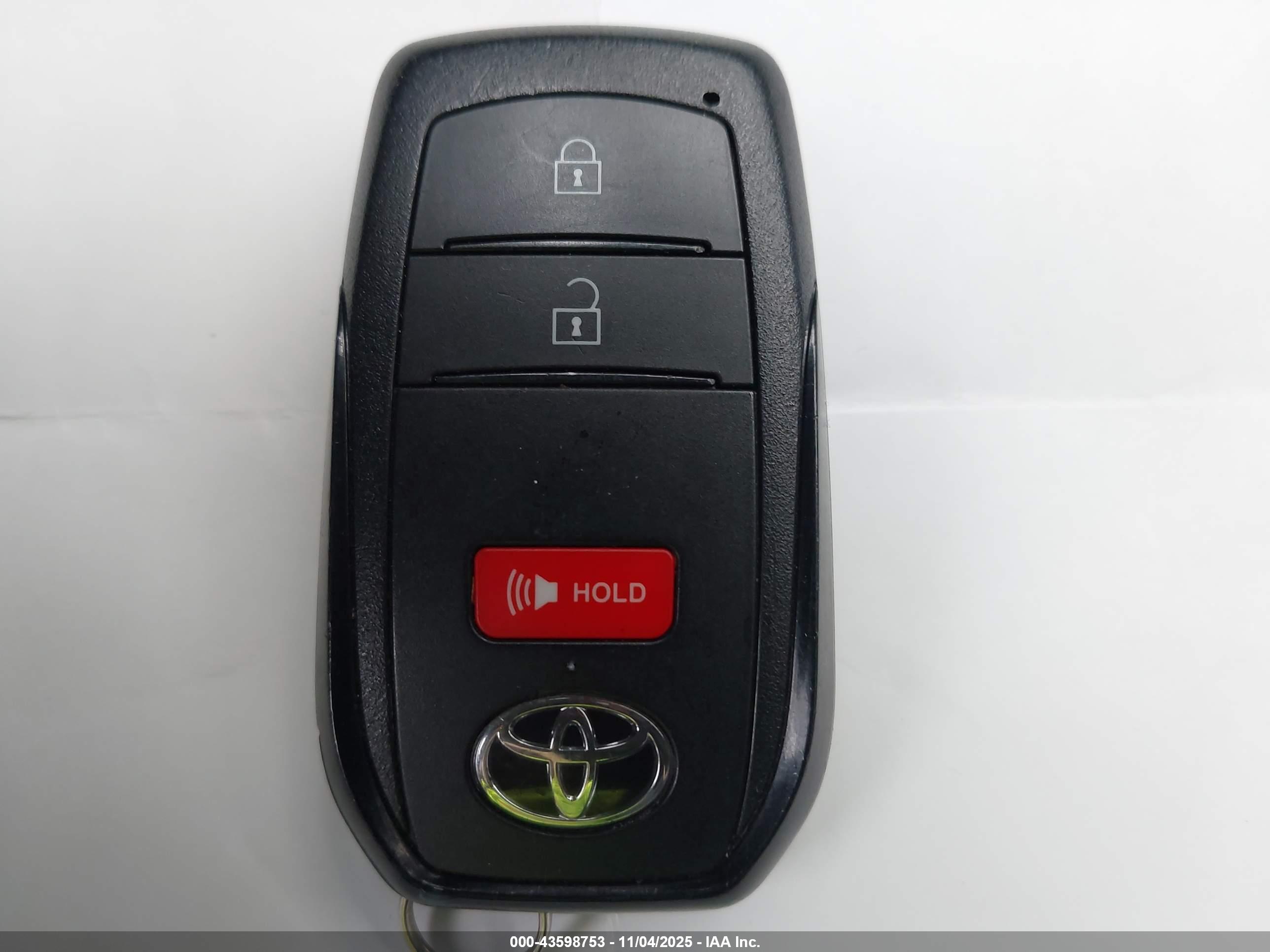 TOYOTA COROLLA image 11