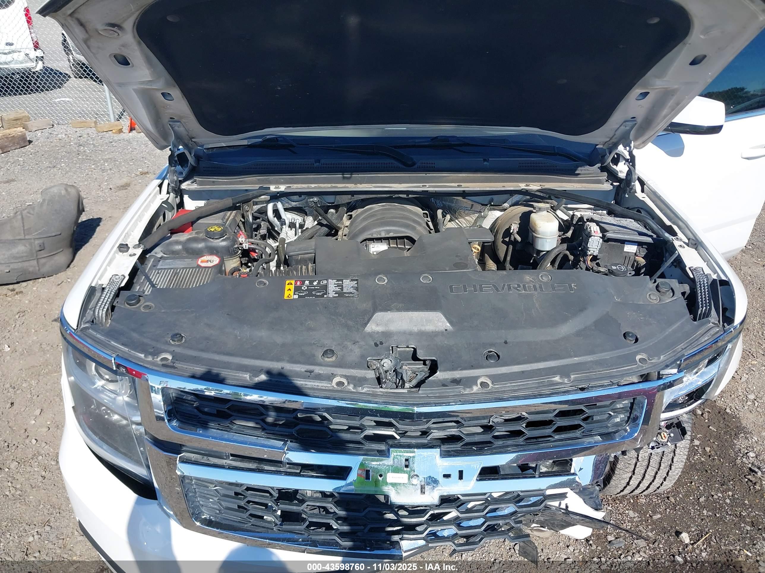 CHEVROLET TAHOE image 10