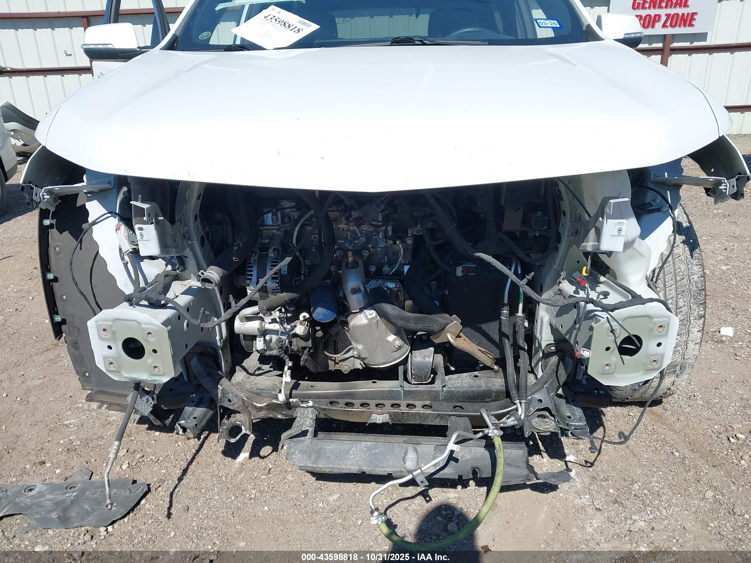 CHEVROLET TRAVERSE image 6