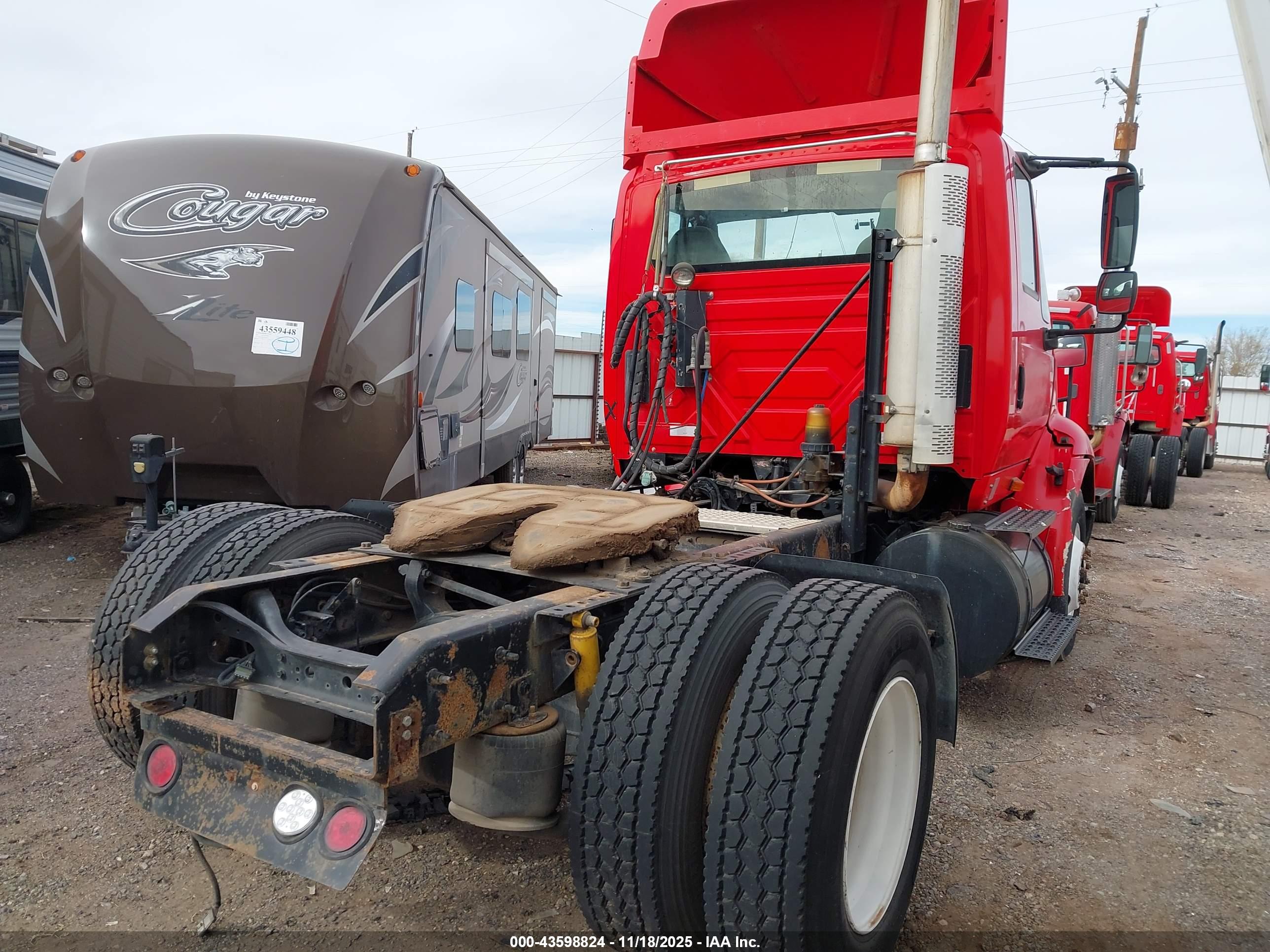 INTERNATIONAL 8000 image 4