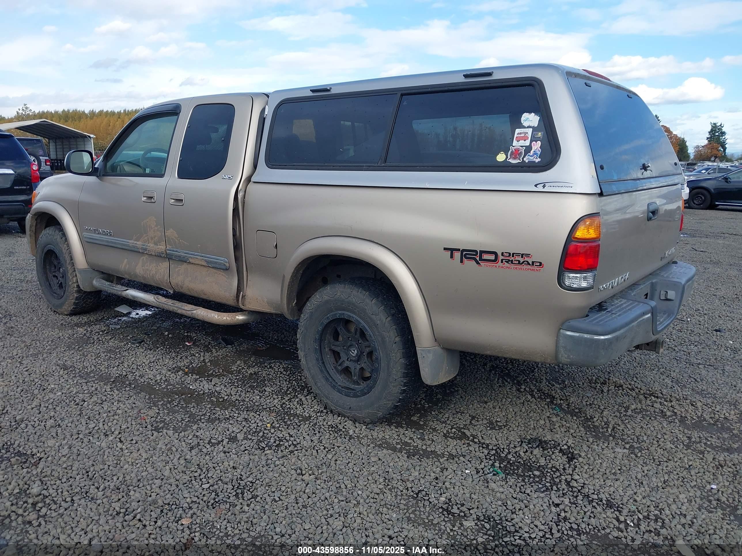 TOYOTA TUNDRA image 3