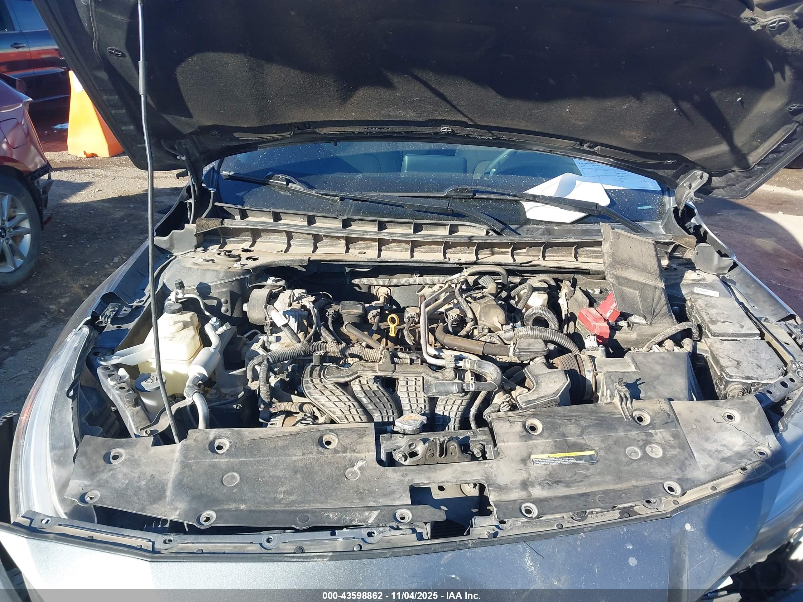 NISSAN ALTIMA image 10