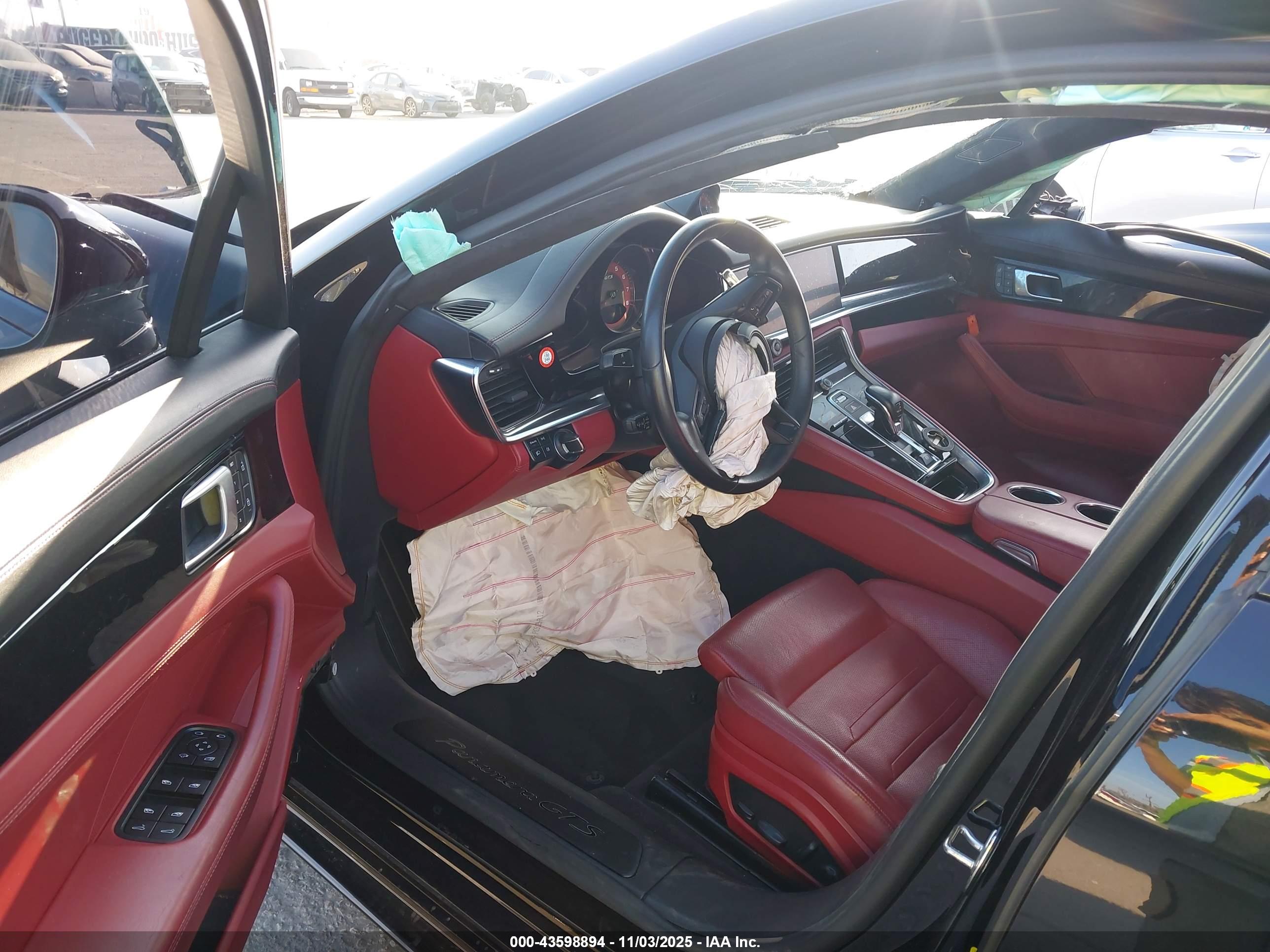 PORSCHE PANAMERA image 5