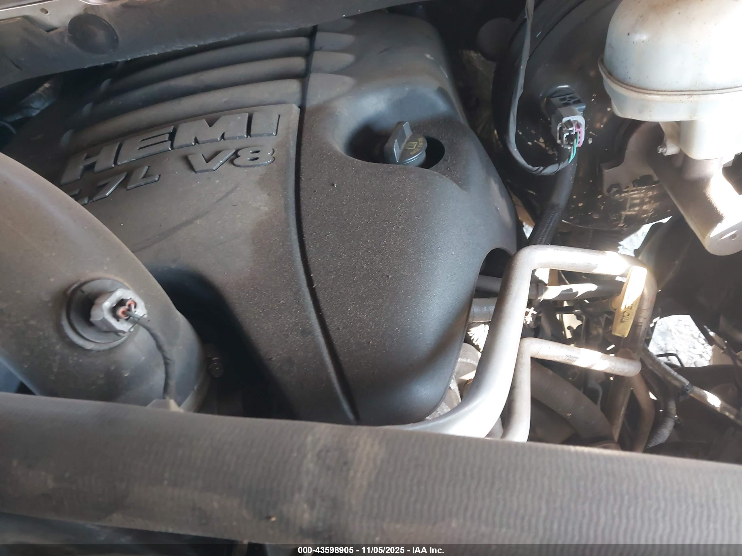 RAM 1500 image 10