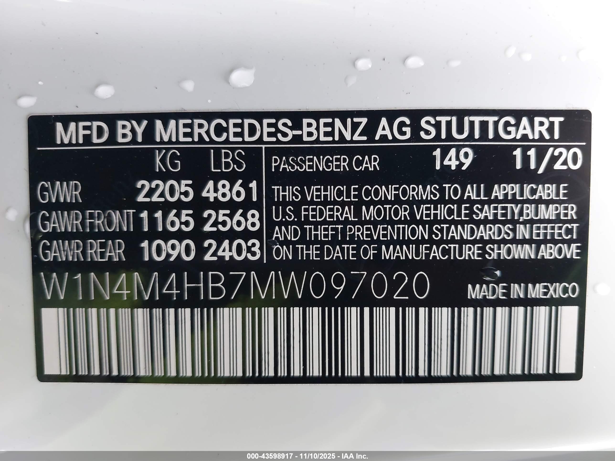 MERCEDES-BENZ GLB image 9