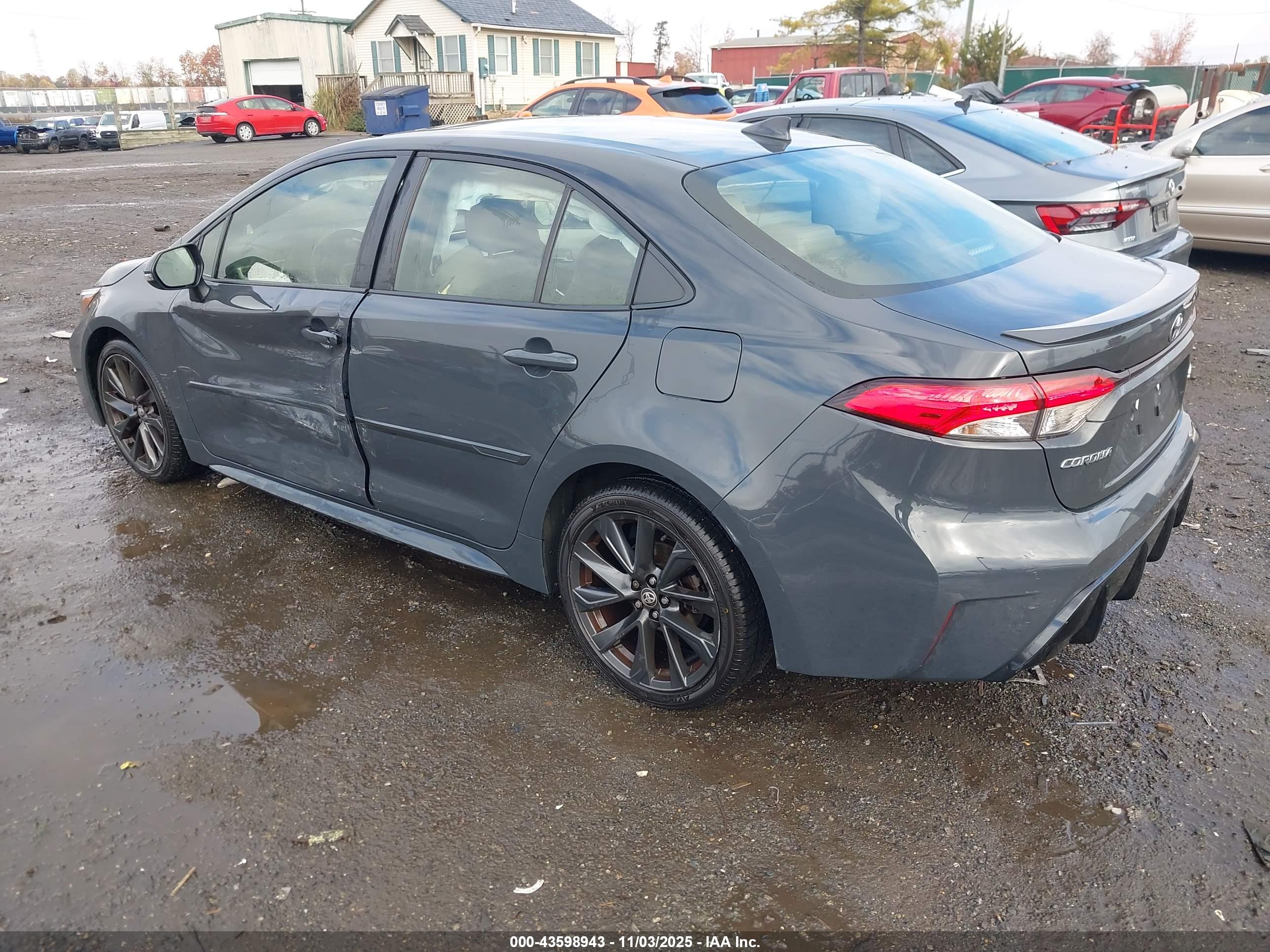 TOYOTA COROLLA image 3