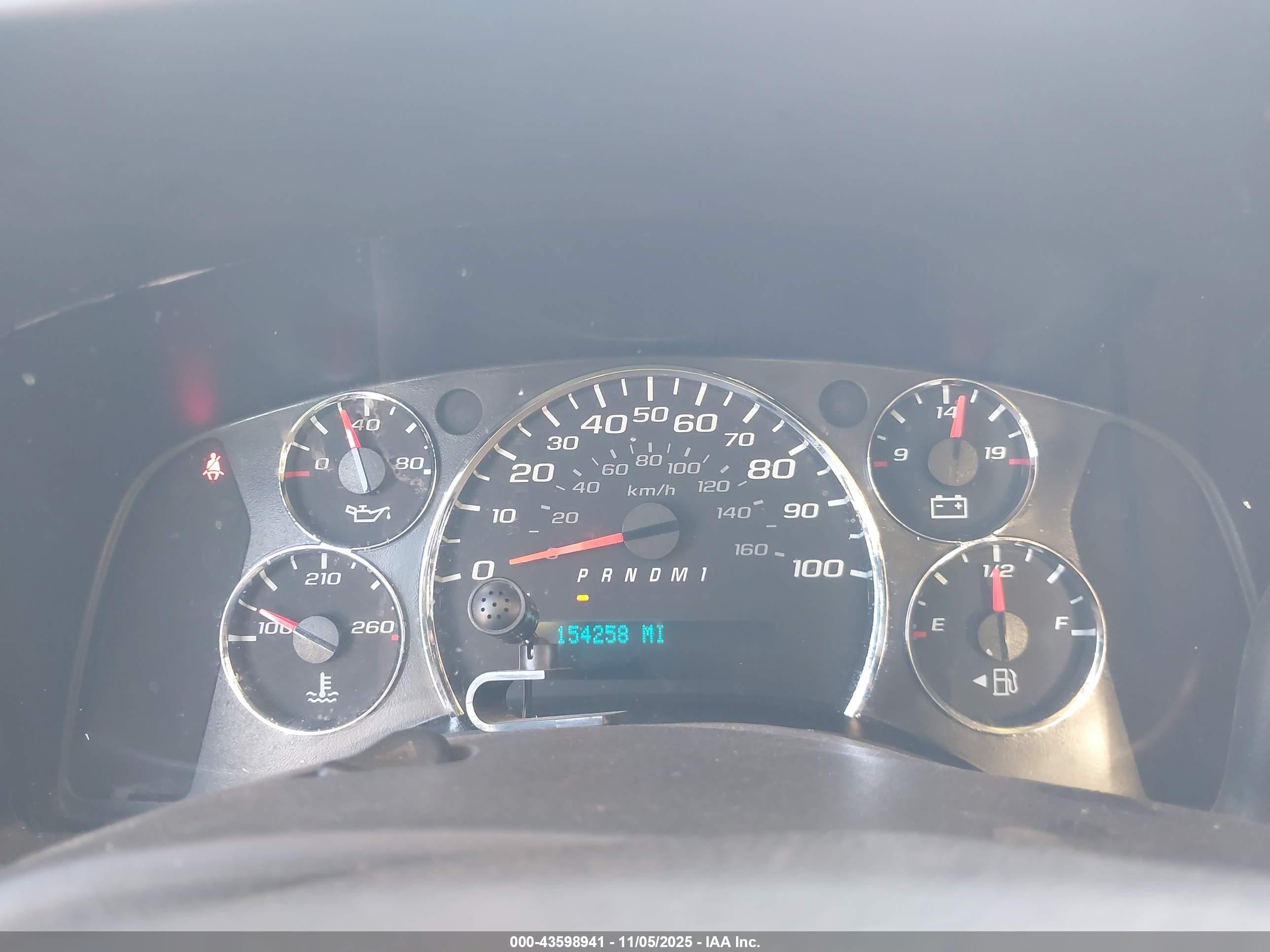 GMC SAVANA image 7