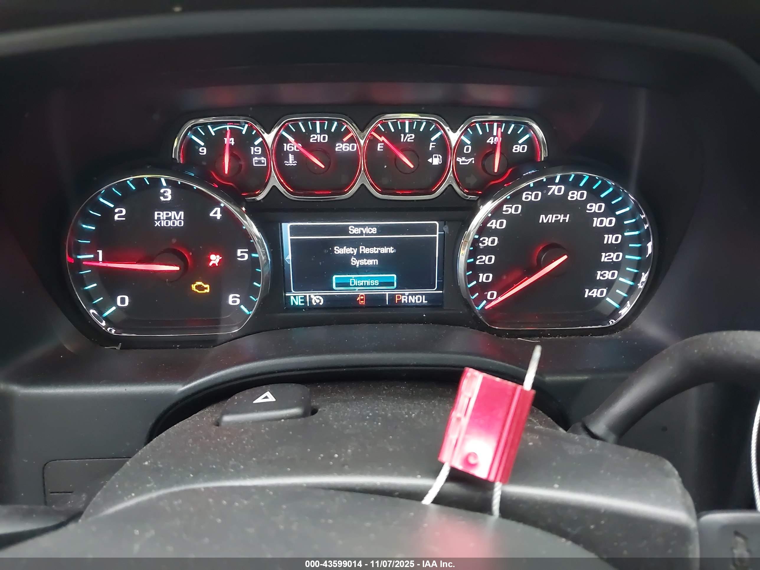 CHEVROLET SILVERADO image 7