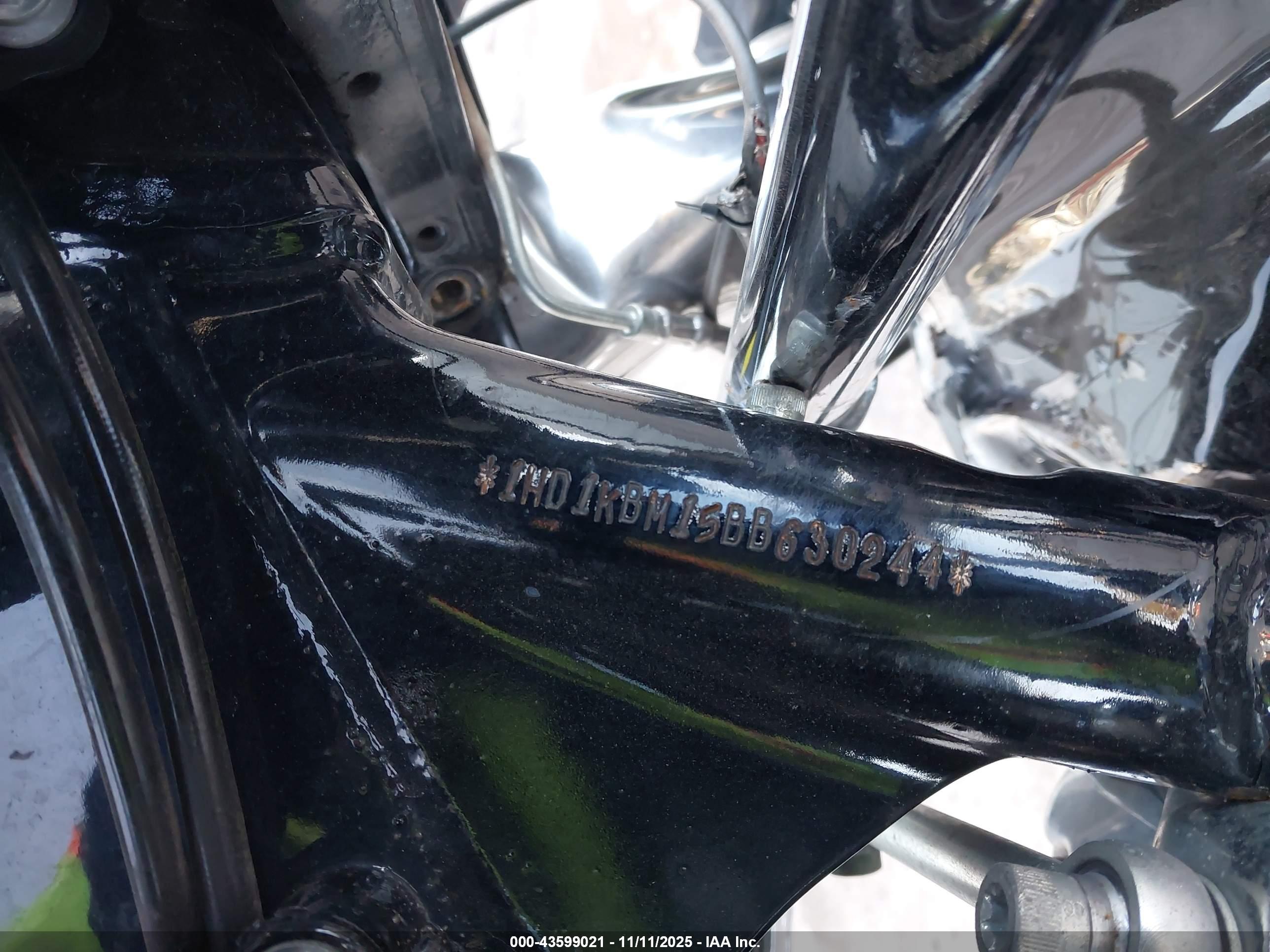 HARLEY-DAVIDSON FLHX image 10