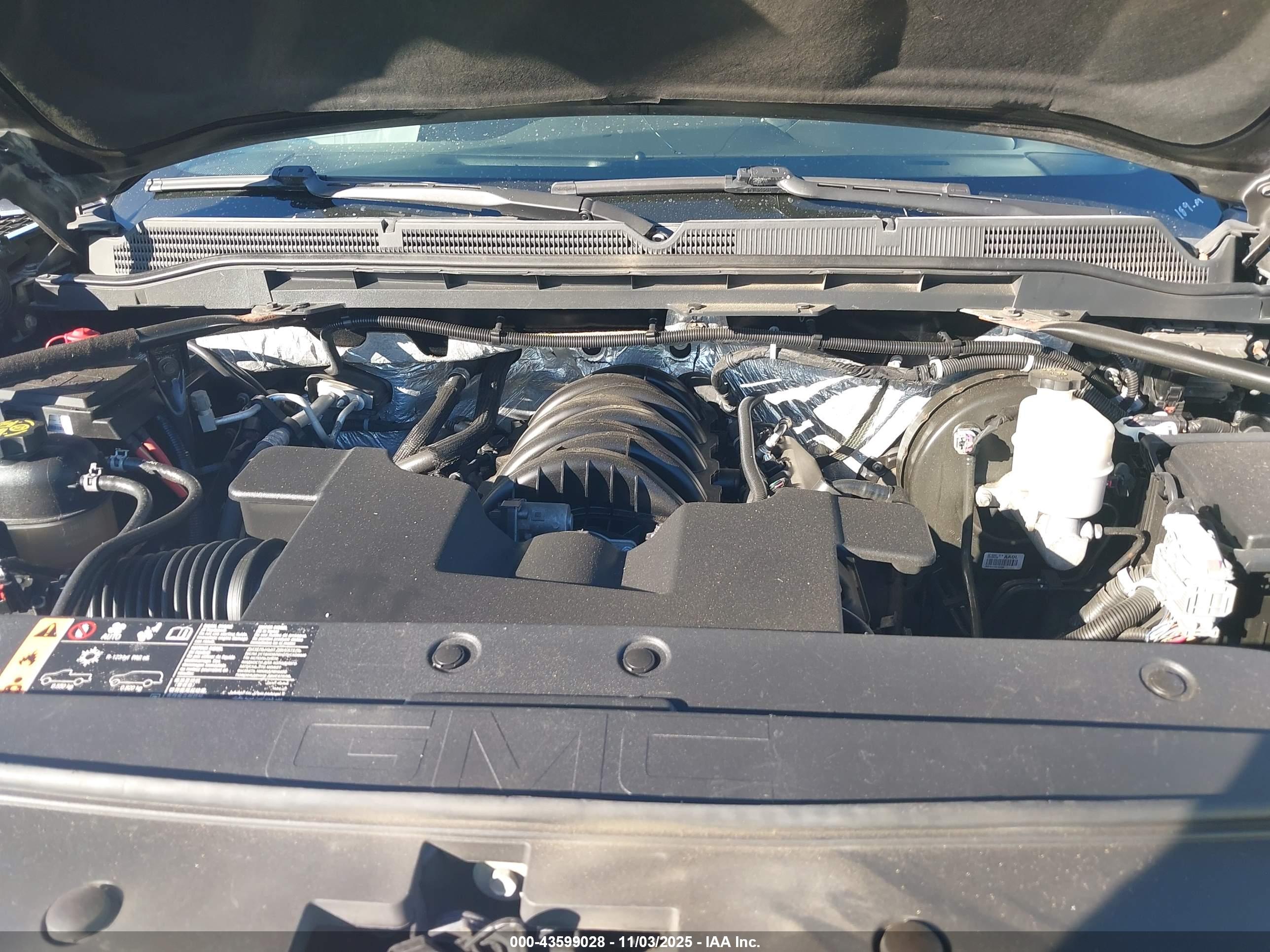 GMC SIERRA image 10