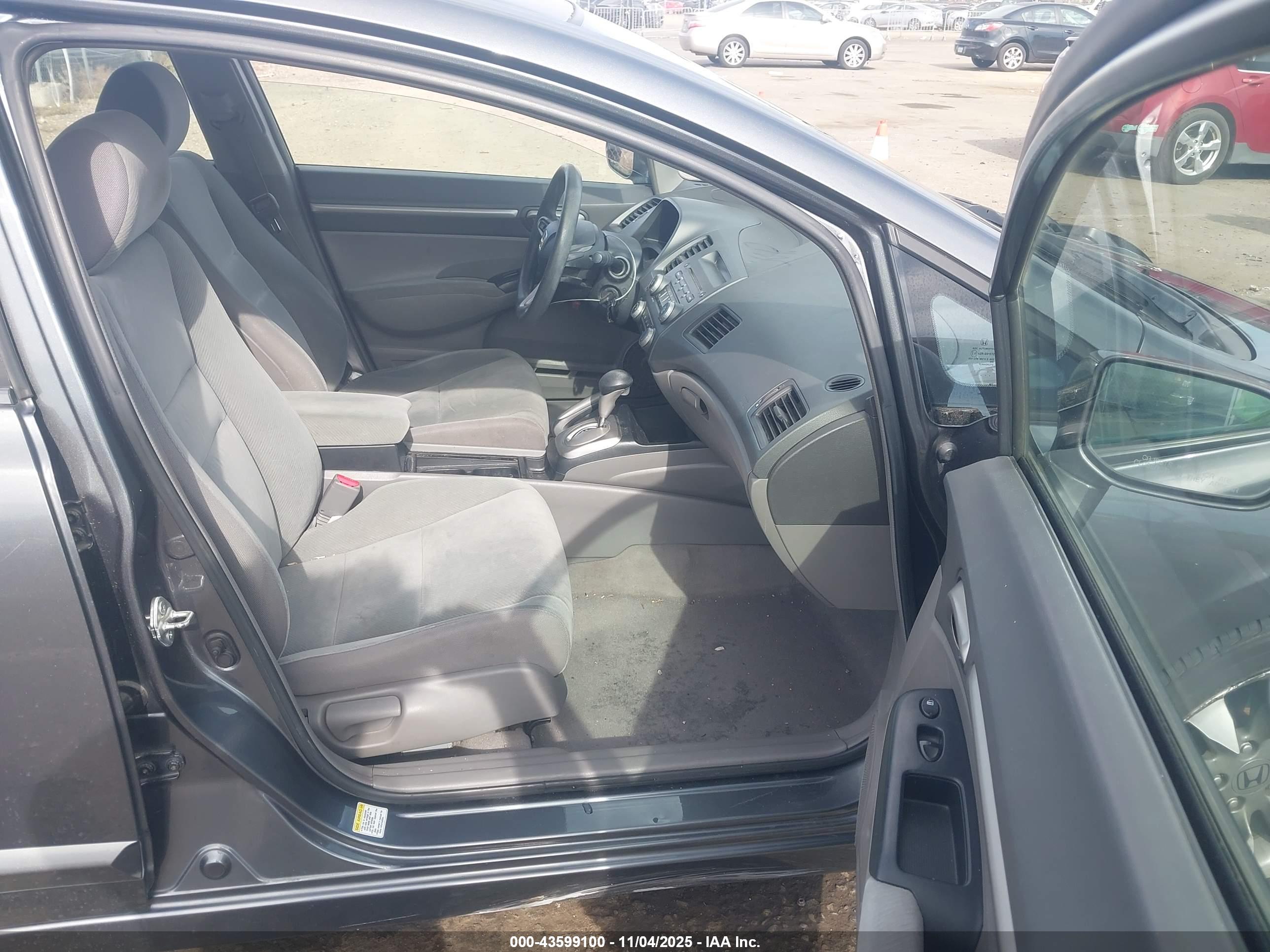HONDA CIVIC image 5