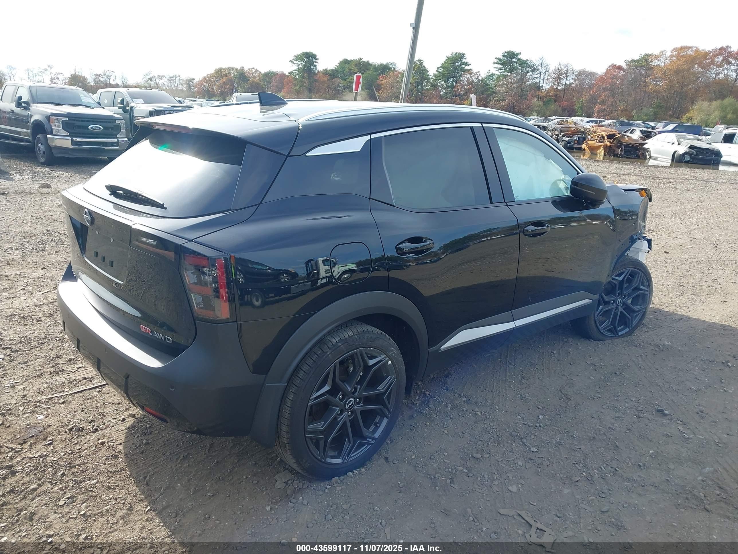 NISSAN KICKS image 4