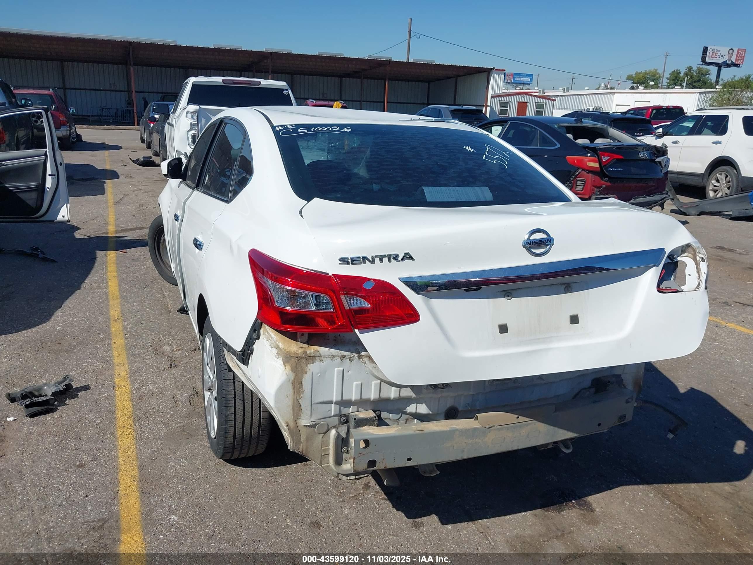 NISSAN SENTRA image 3