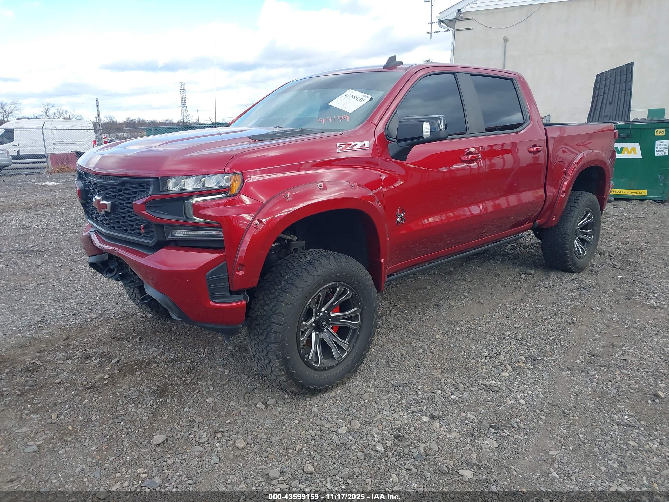 CHEVROLET SILVERADO image 2