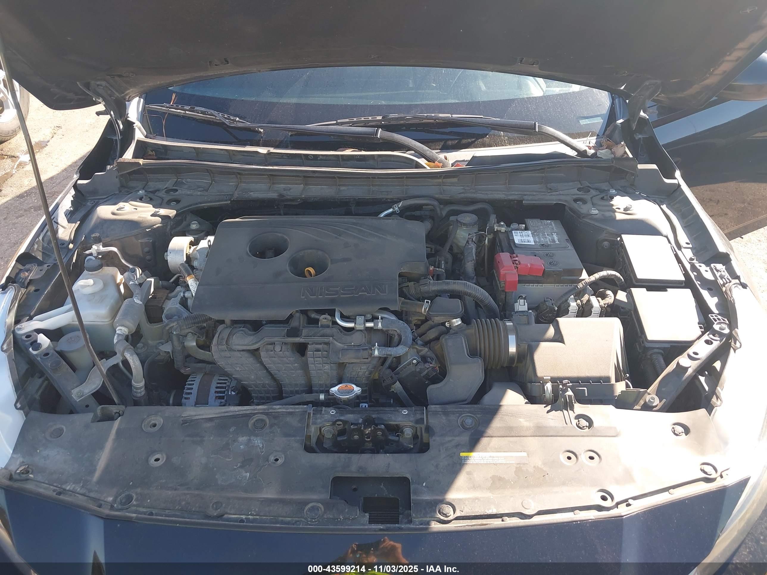 NISSAN ALTIMA image 10