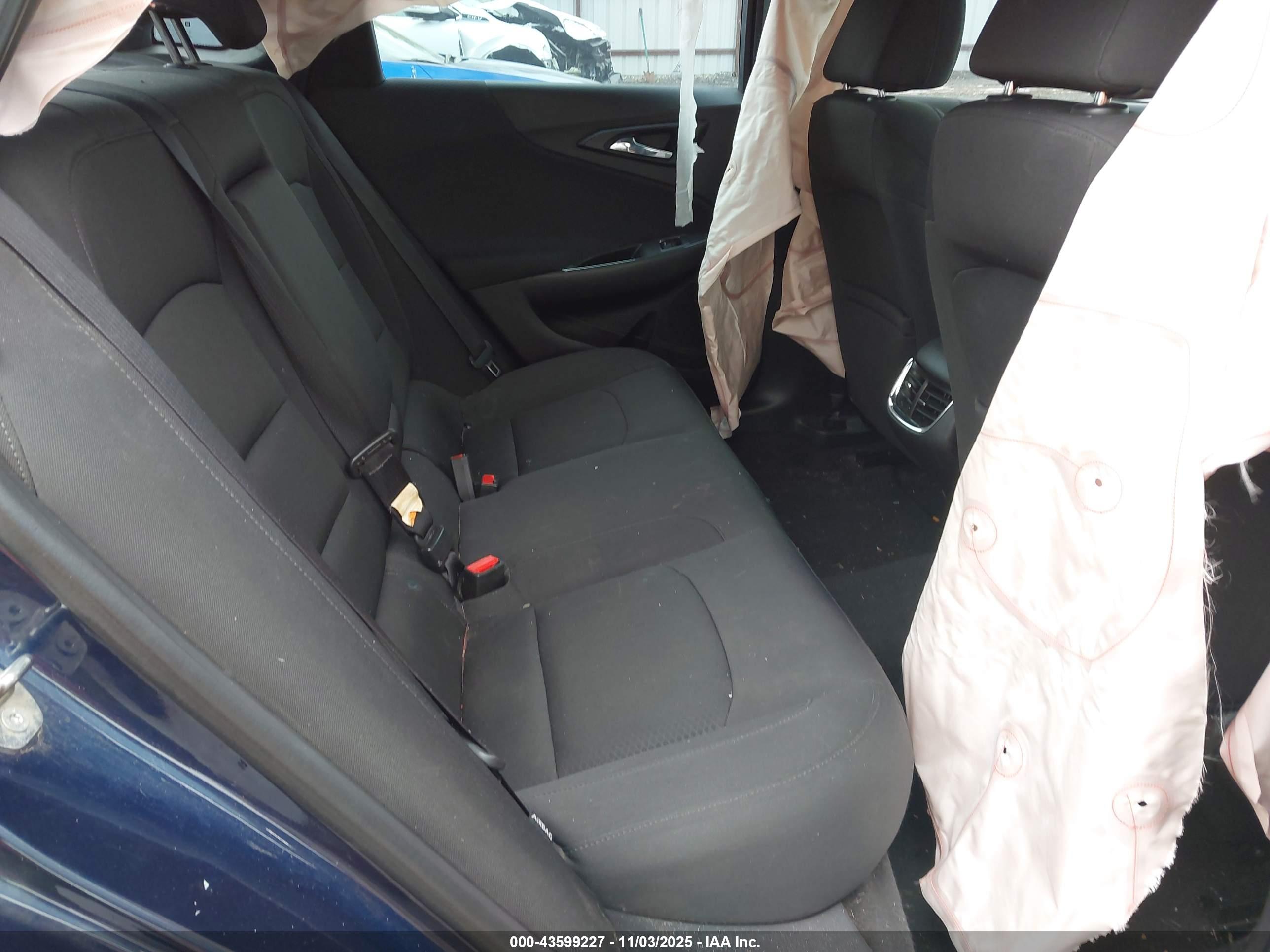 CHEVROLET MALIBU image 8