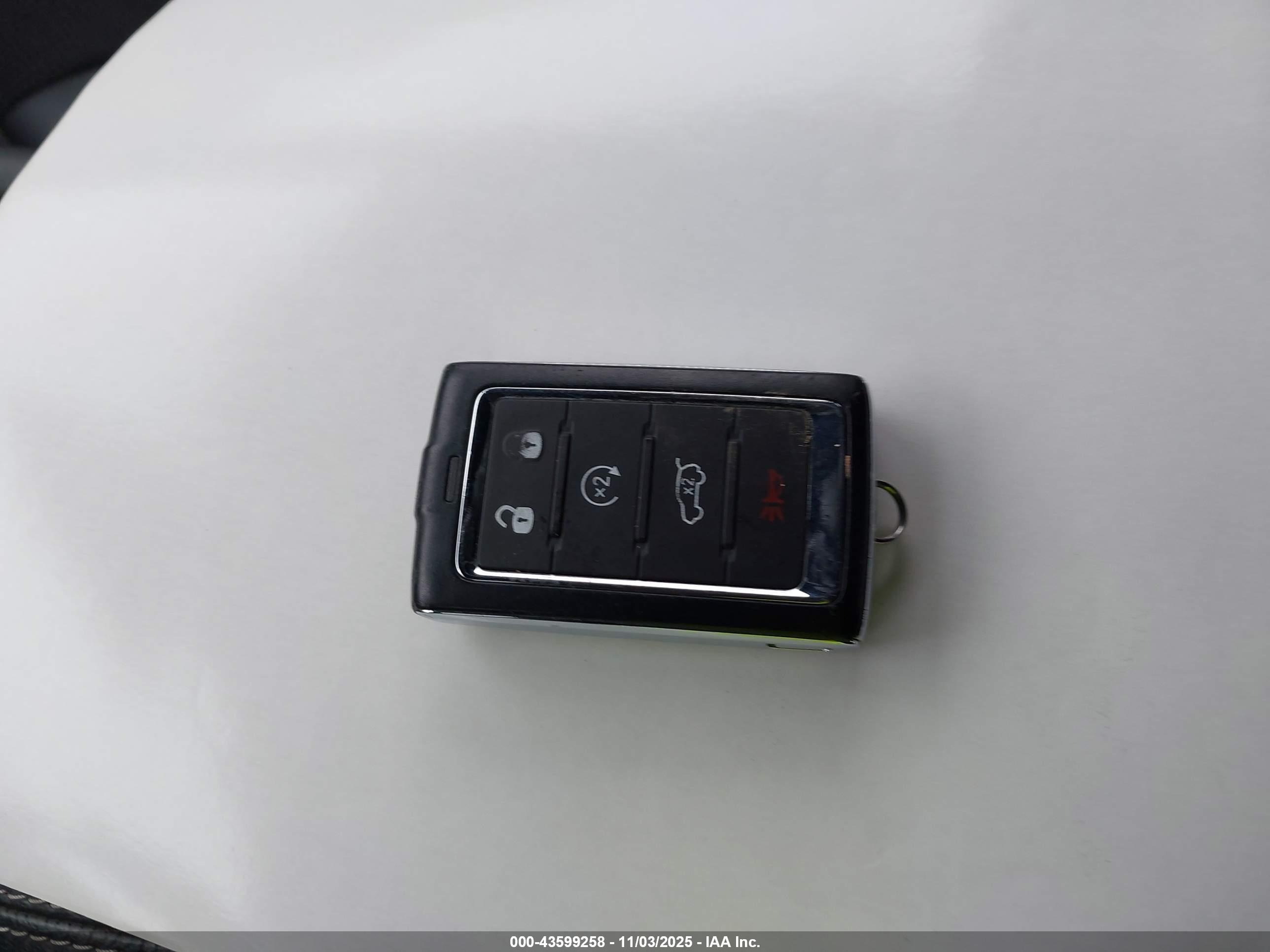 JEEP GRAND image 11