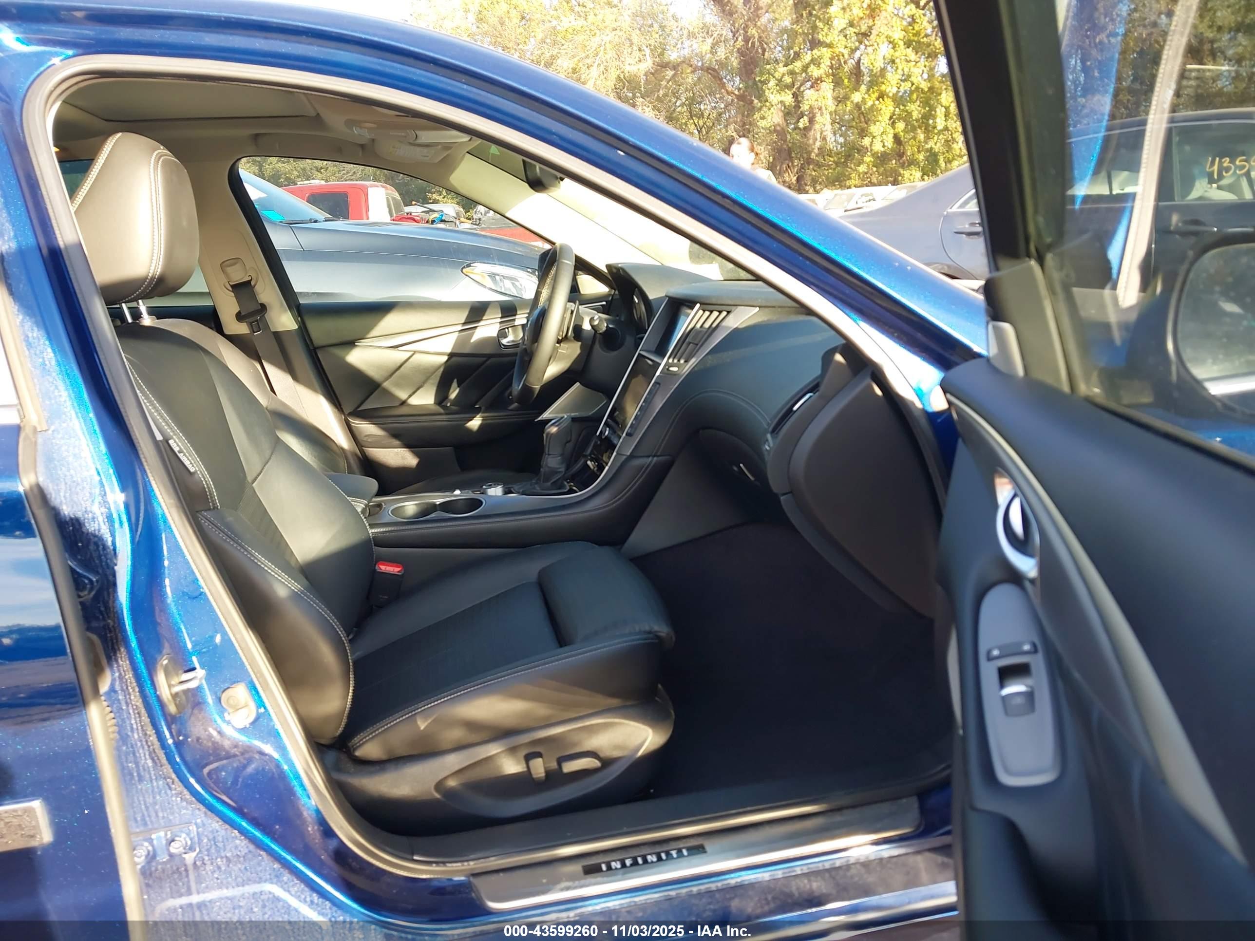 INFINITI Q50 image 5