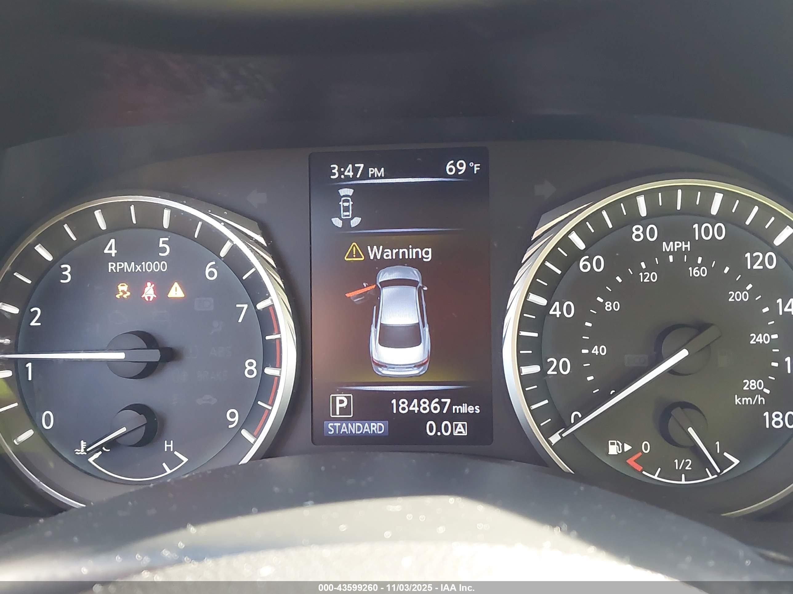INFINITI Q50 image 7